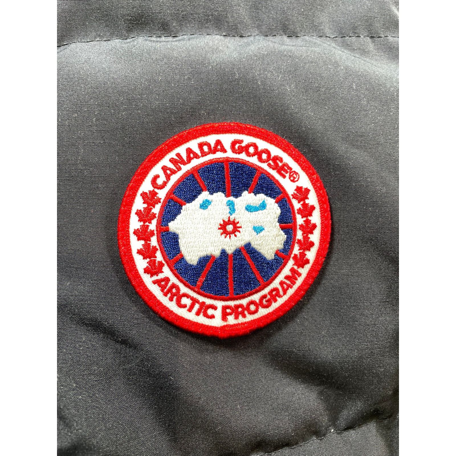 Canada Goose Canada Goose Red & Blue Camo Vest Size US M / EU 48-50 / 2 - 3 Thumbnail
