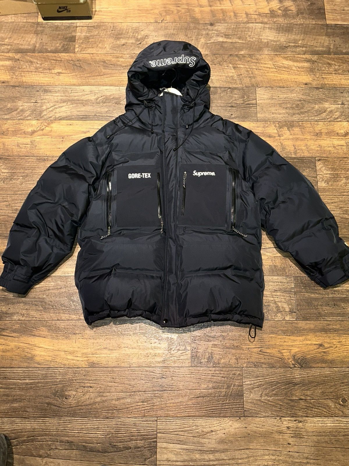Supreme Supreme GORE-TEX 700-Fill Down Parka (FW19) XL Size US XL / EU 56 / 4 - 1 Thumbnail