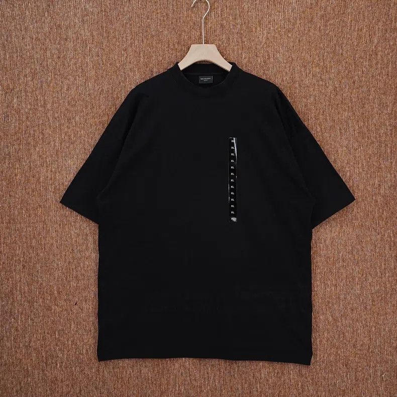 Balenciaga Balenciaga Black XL printed short sleeve Size US S / EU 44-46 / 1 - 1 Thumbnail