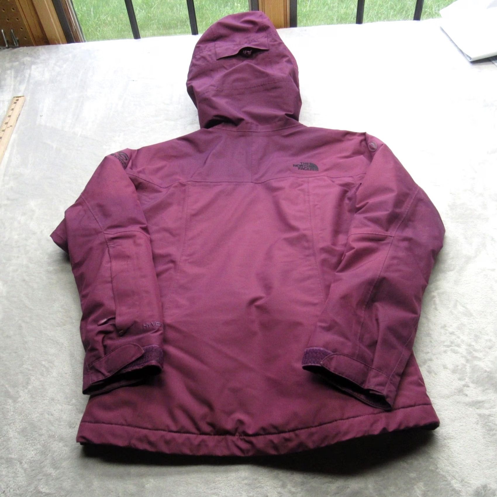 The North Face VINTAGE The North Face Jacket Womens XS Purple Summit Series Hooded Waterproof Insulated Size XS / US 0-2 / IT 36-38 - 3 Thumbnail