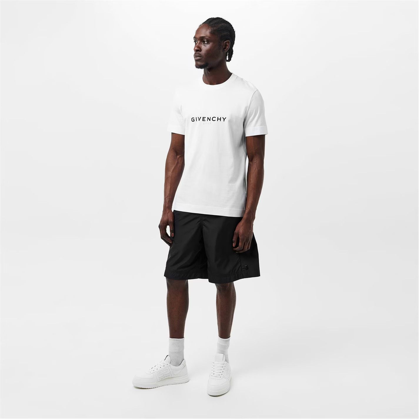 Givenchy o1g2r1mq0426 Monogram Shorts in Black Size US 30 / EU 46 - 2 Thumbnail
