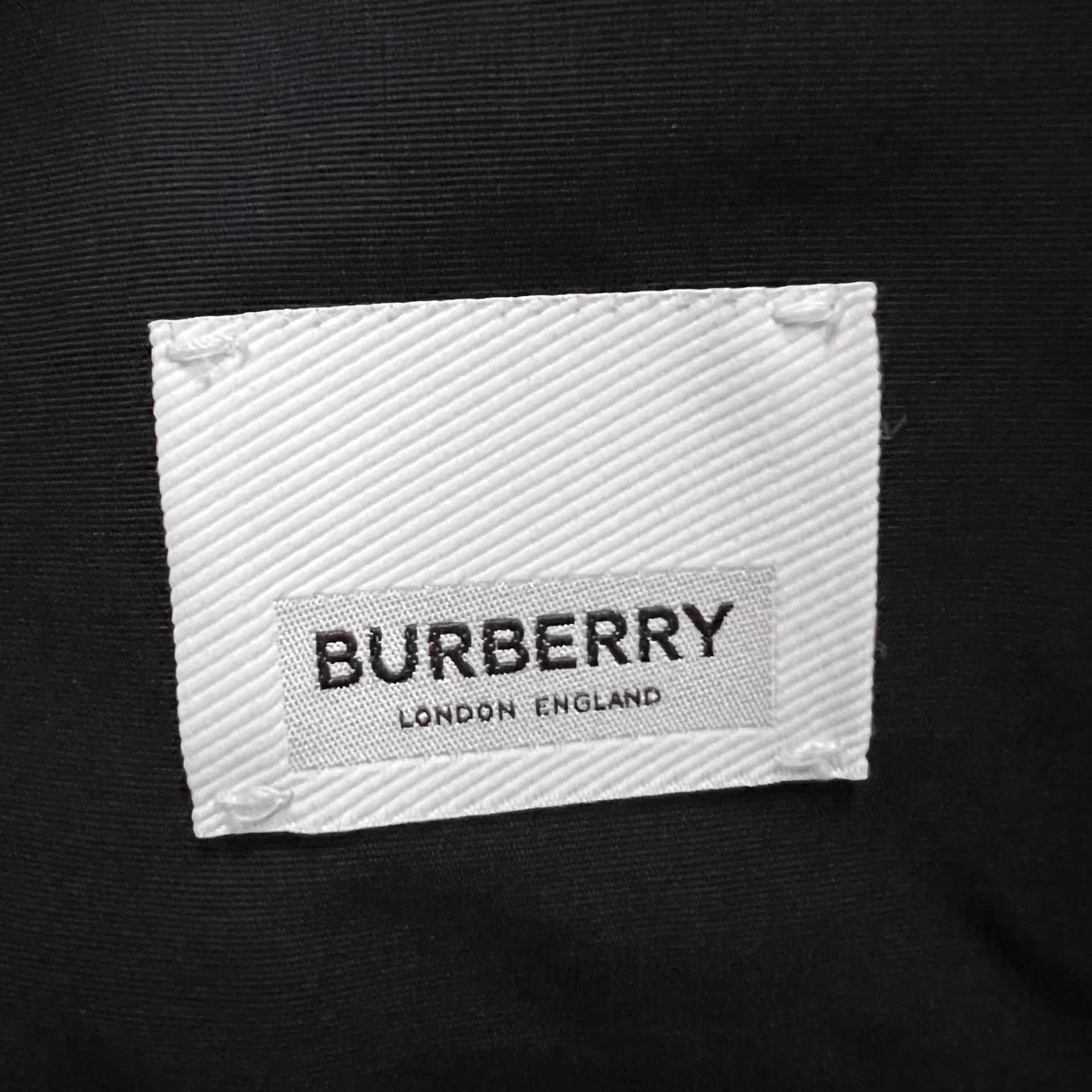 Burberry Burberry 34 black back square print zip jacket Size XS / US 0-2 / IT 36-38 - 3 Thumbnail