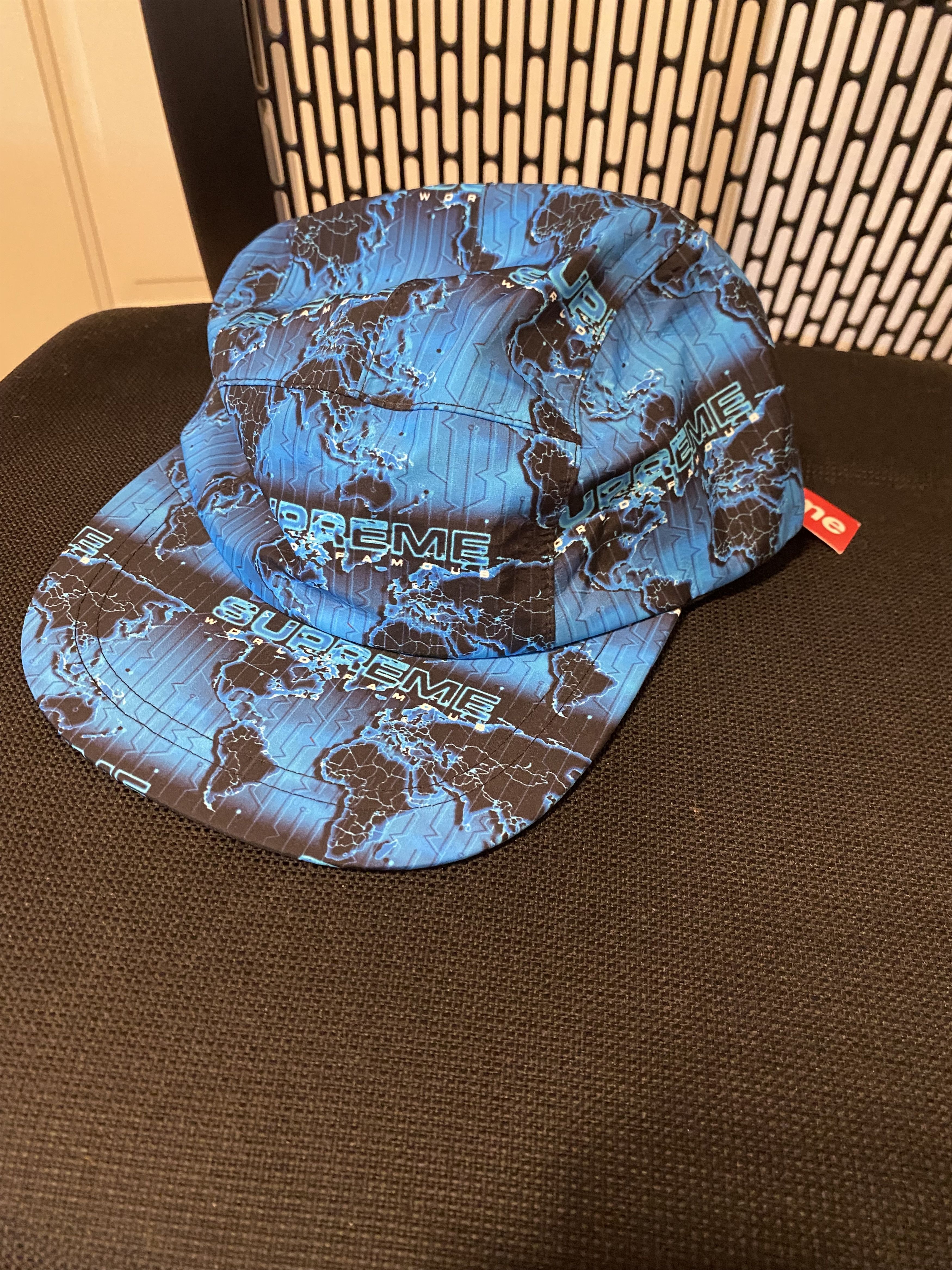Supreme Supreme 2017 World Famous Pertex Cap Size ONE SIZE - 1 Thumbnail
