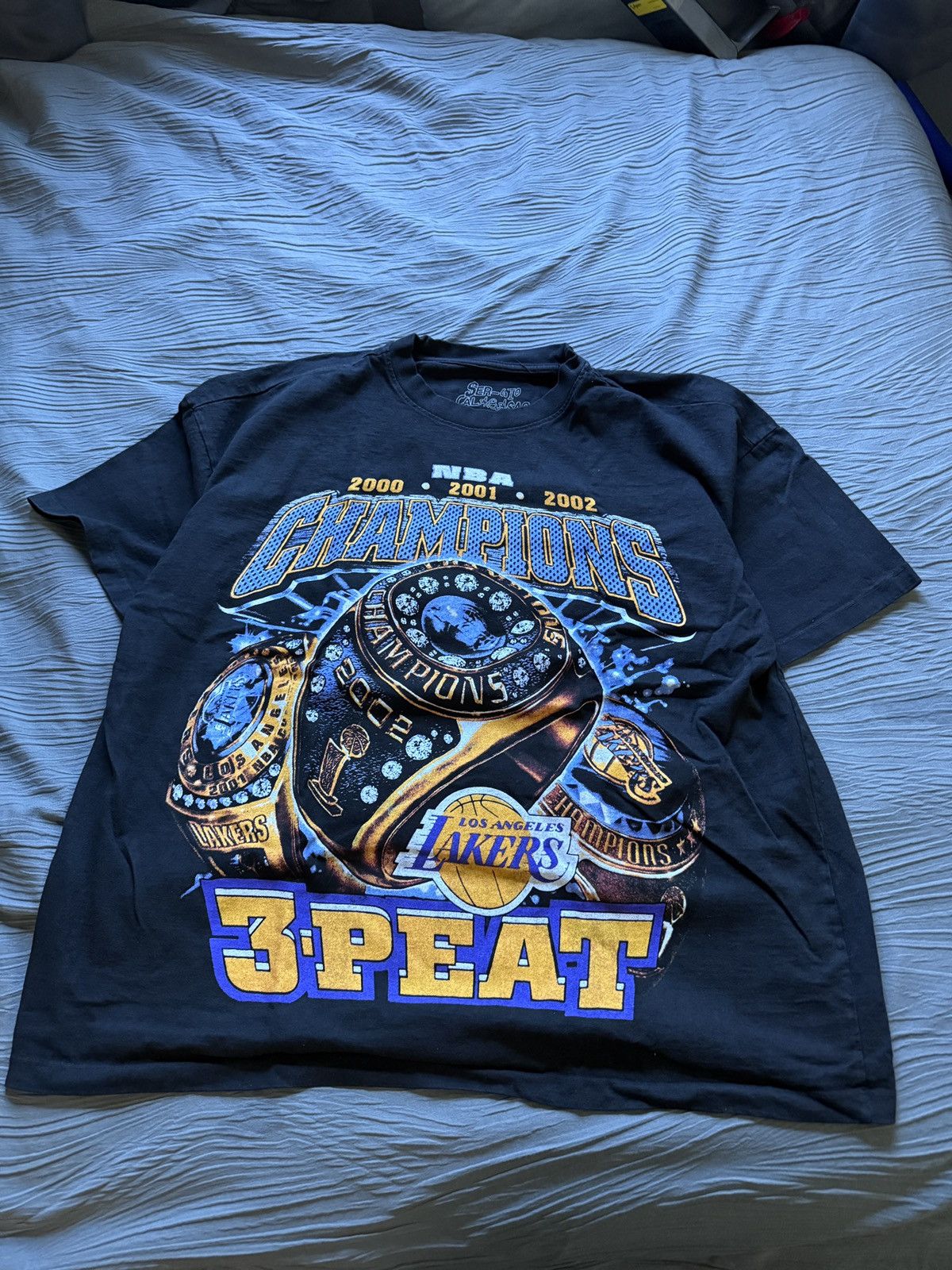 Other Lakers 3 Peat t shirt by sergio calabasas Size US XL / EU 56 / 4 - 1 Thumbnail