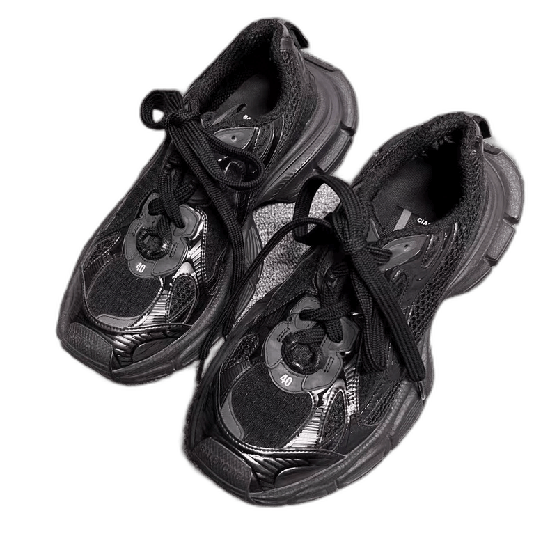 Balenciaga Balenciaga Black 3XL Low-top Sneakers Size US 7 / EU 40 - 1 Thumbnail