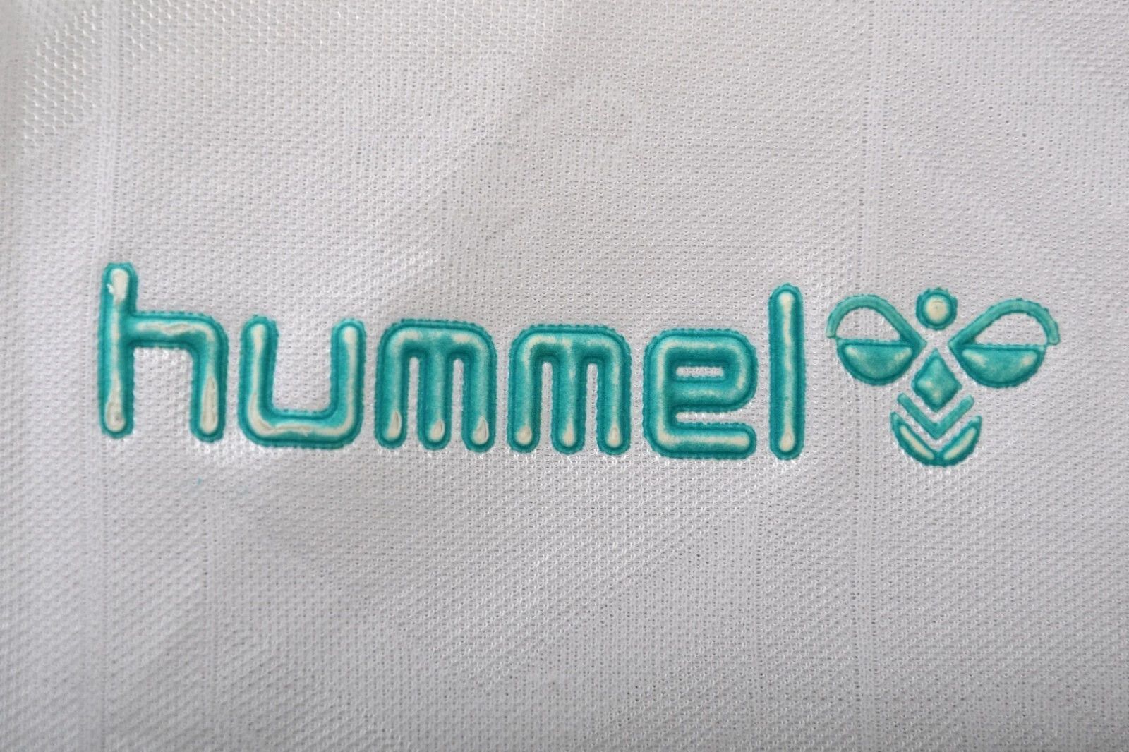 Hummel SOUTHAMPTON 1989/1991 AWAY FOOTBALL SHIRT HUMMEL SIZE M Size US M / EU 48-50 / 2 - 3 Thumbnail