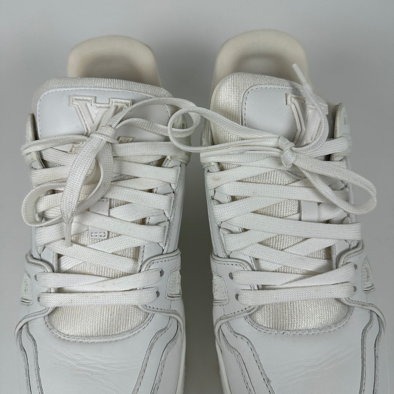 Louis Vuitton Louis Vuitton Triple White Trainer Size 7LV Size US 8 / EU 41 - 4 Thumbnail