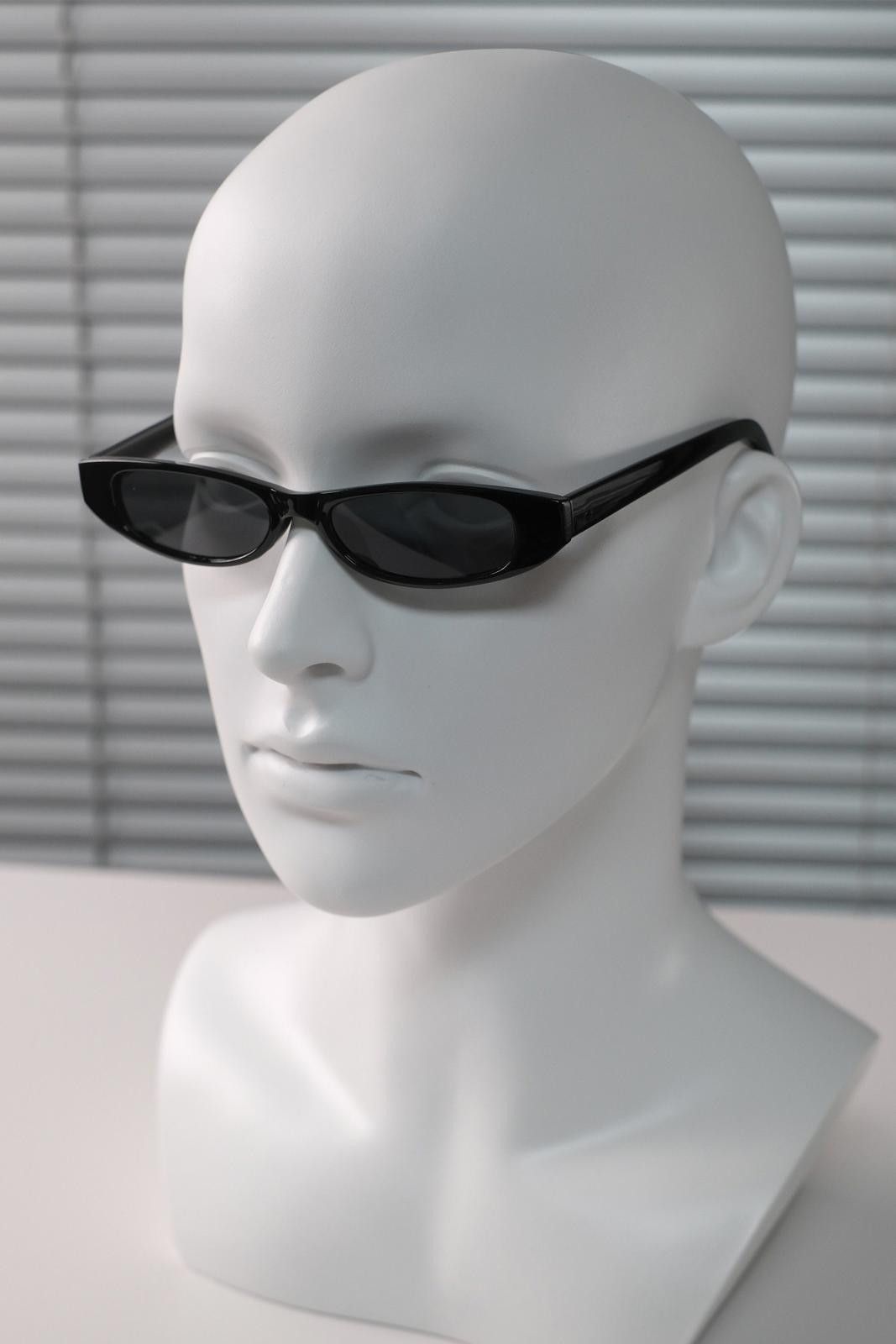 Other Y2k Vtg Avant Garde Rectangular Black Sunglasses Unisex OS Size ONE SIZE - 1 Thumbnail