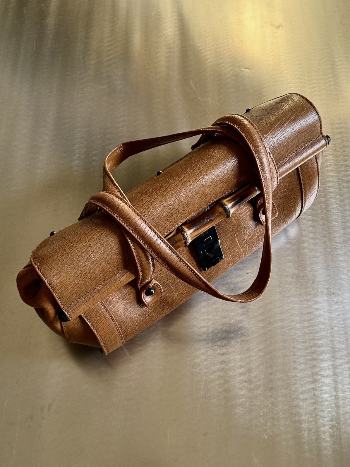 Gucci Archive Gucci - Tom Ford - SS2003 - Bullet Barrel Bag Size ONE SIZE - 18 Thumbnail