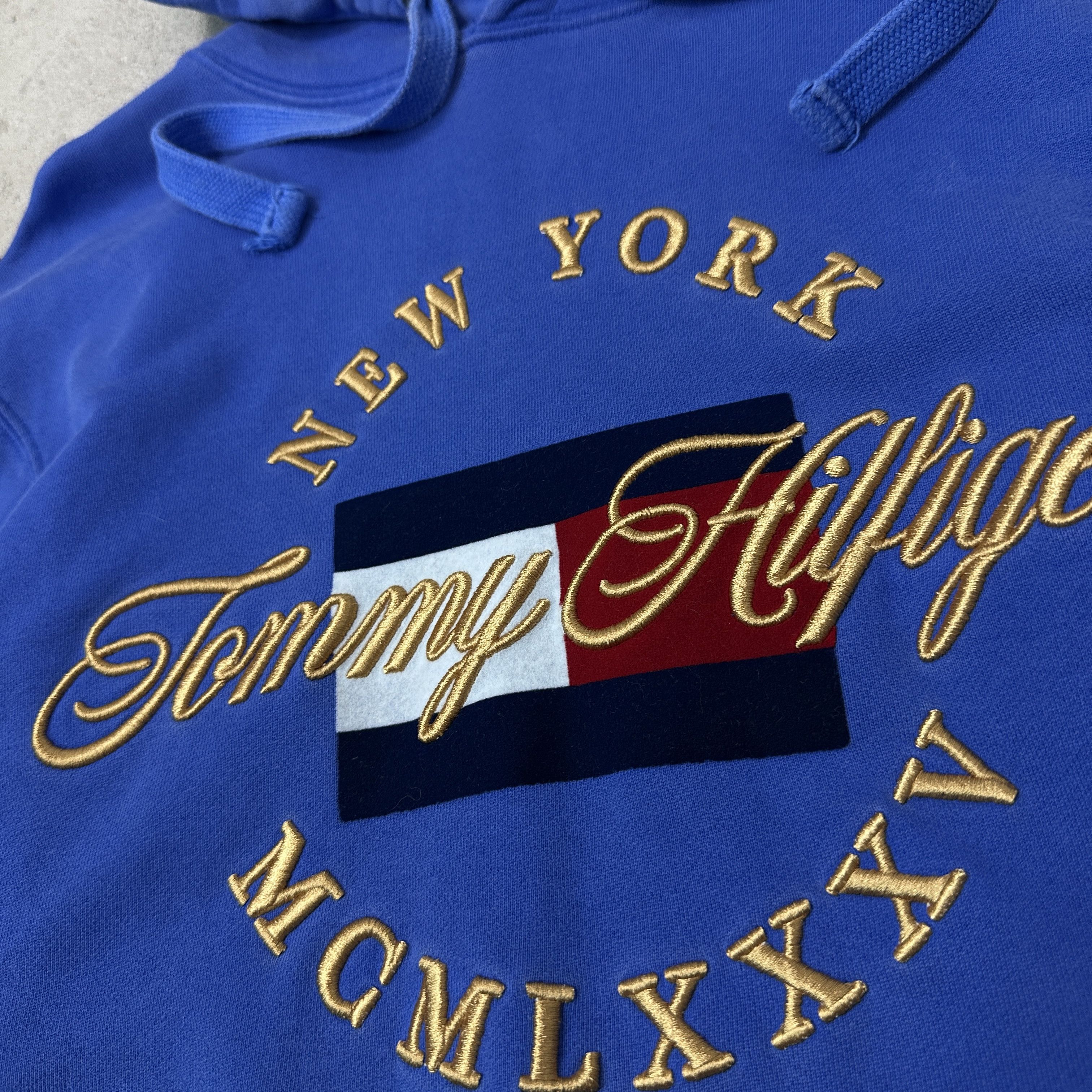 Tommy Hilfiger Vintage Streetwear Sporty Tommy Hilfiger Hoodie Y2K Size US M / EU 48-50 / 2 - 2 Thumbnail