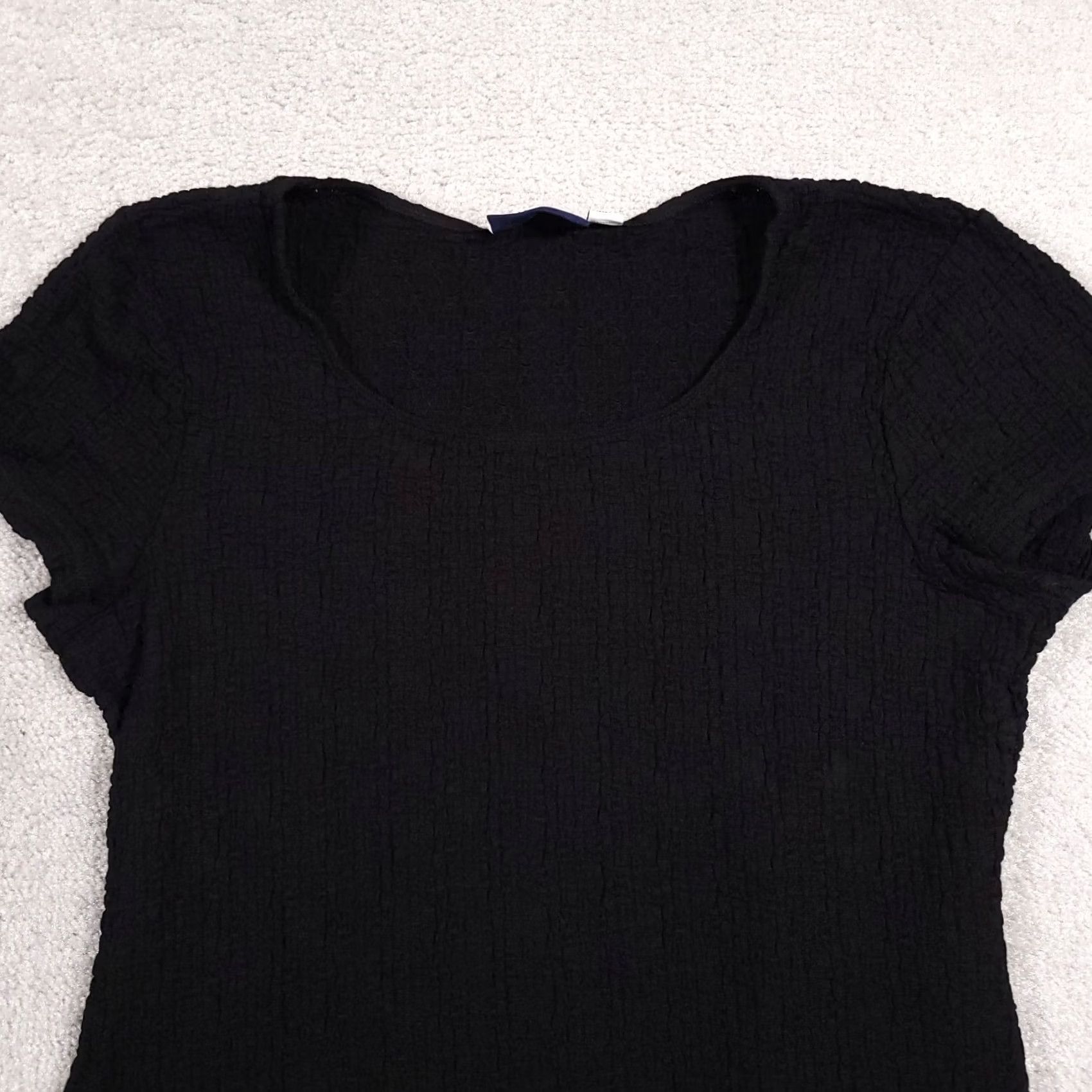 Croft & Barrow VINTAGE Croft & Barrow Shirt Women's Medium Black Short Sleeve Seersucker Pullover Size M / US 6-8 / IT 42-44 - 3 Thumbnail