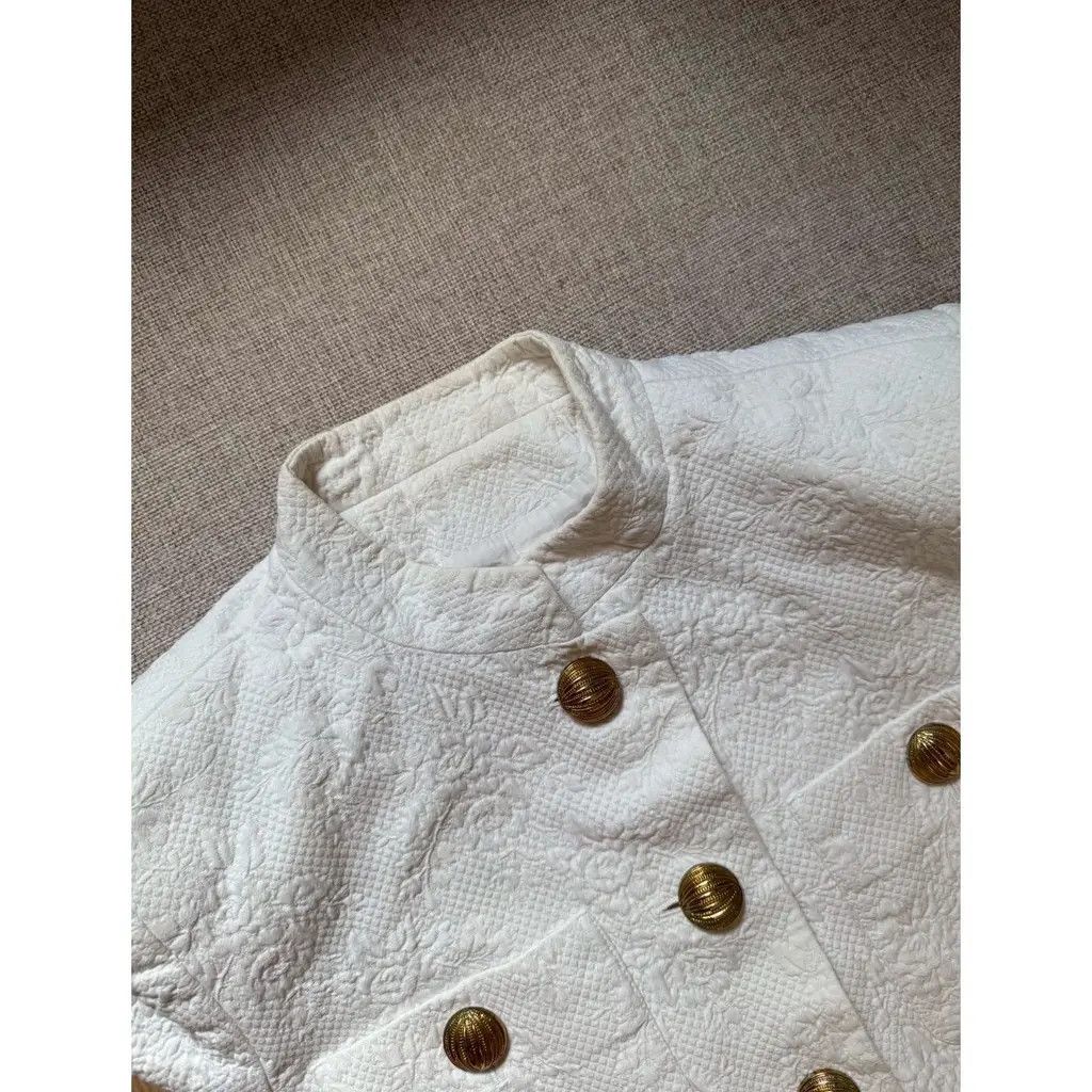 Yves Saint Laurent Yves Saint Laurent White Vintage Blazer Gold Buttons FR36 Size XS / US 0-2 / IT 36-38 - 7 Thumbnail
