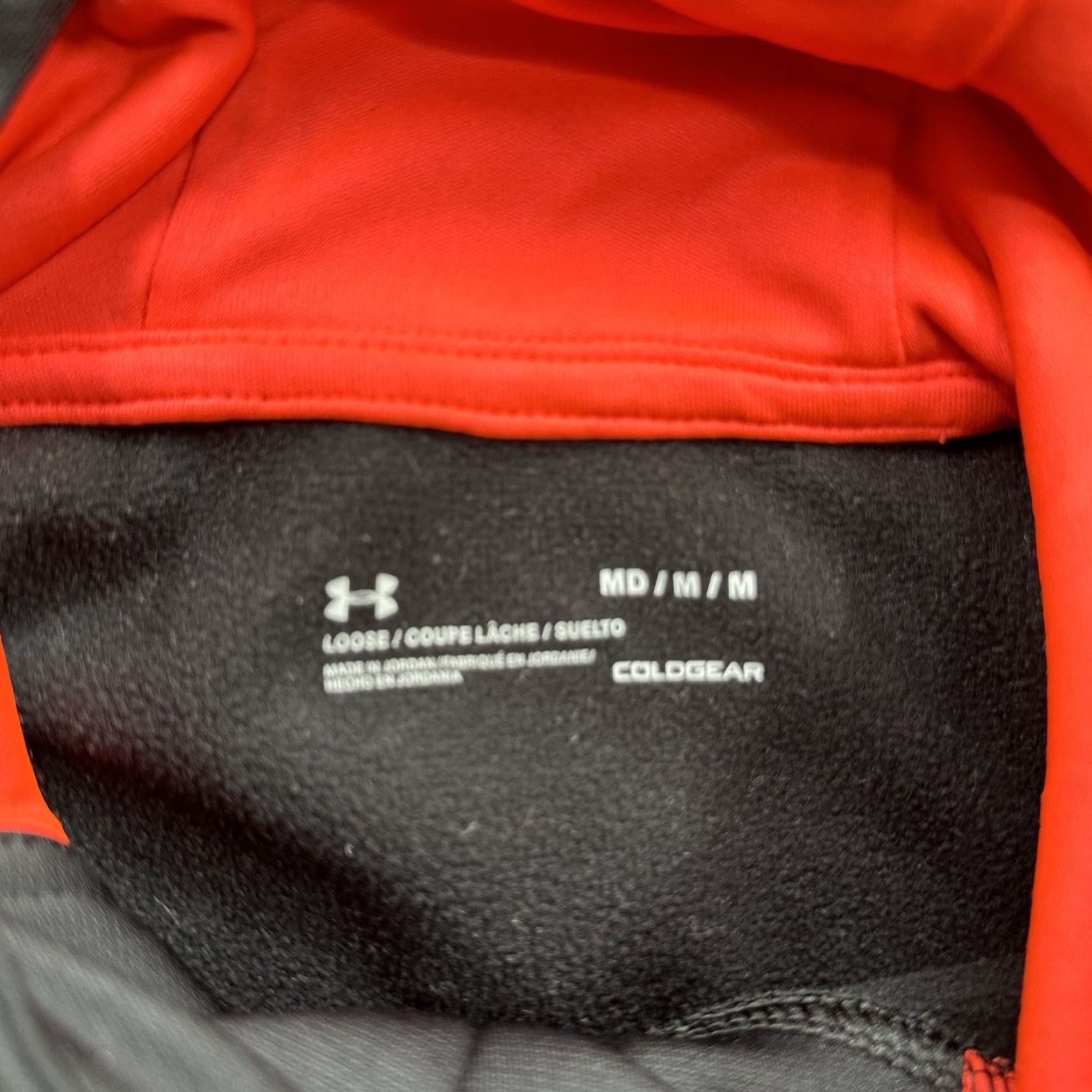 Under Armour Under Armour Hoodie Men Medium Black Polyester Gym Training Regular Crew Neck Hooded Pockets All Seasons Sports 2010s (if applicable) Size US M / EU 48-50 / 2 - 3 Thumbnail
