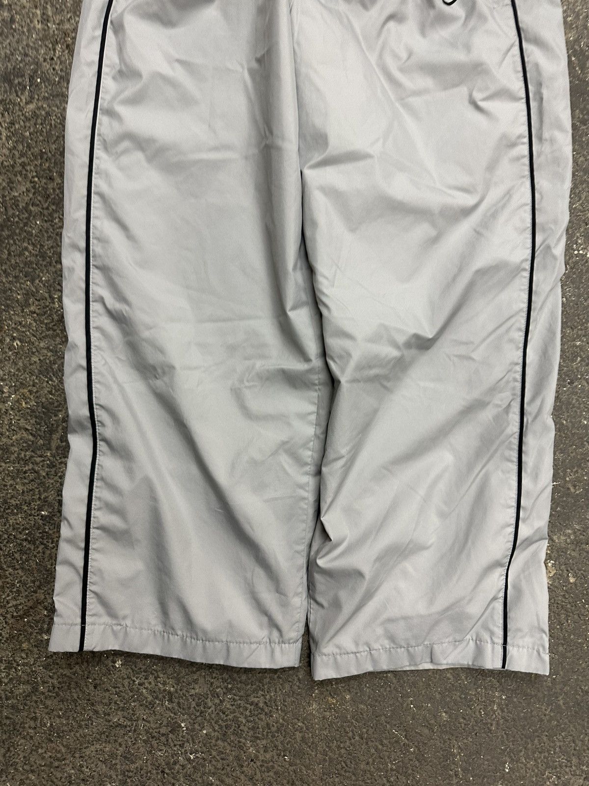 Other Y2K Nike track pants Size US 31 - 3 Thumbnail