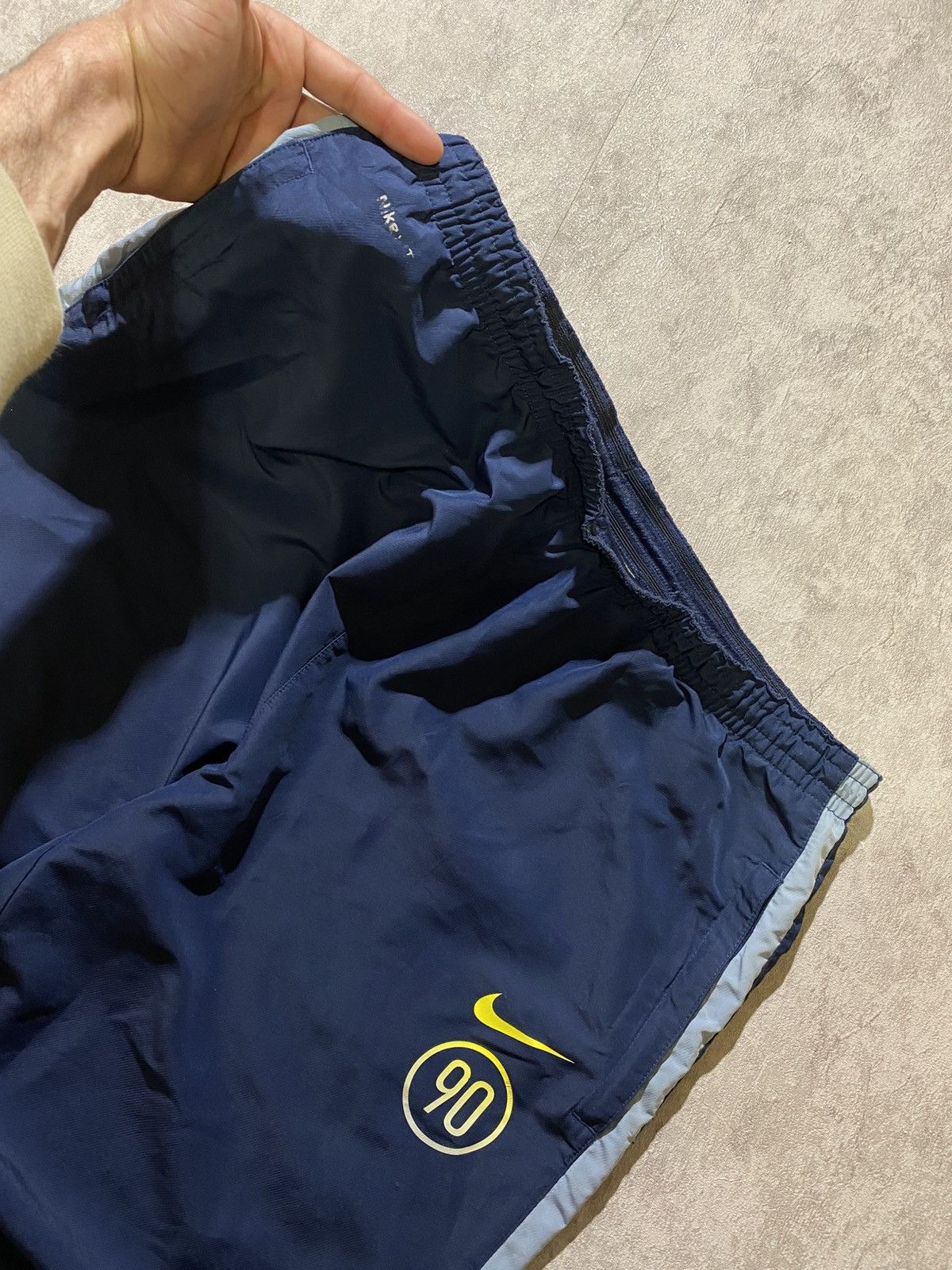 Nike Vintage Nike Navy Blue Track Pants “90” Logo Size US 36 / EU 52 - 10 Thumbnail