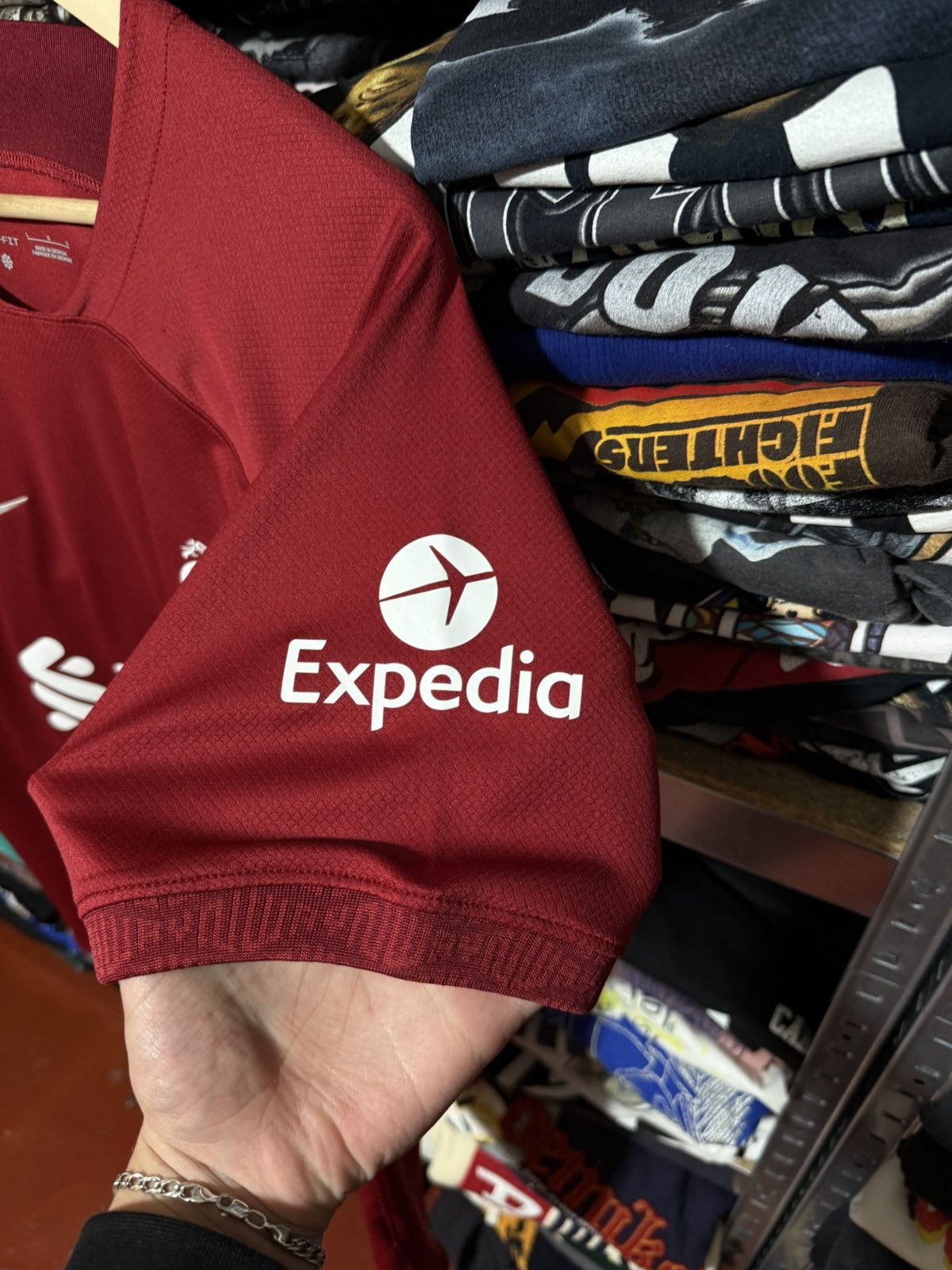Nike Nike FC Liverpool 2022 2023 Home Football Soccer Jersey Size US XL / EU 56 / 4 - 5 Thumbnail