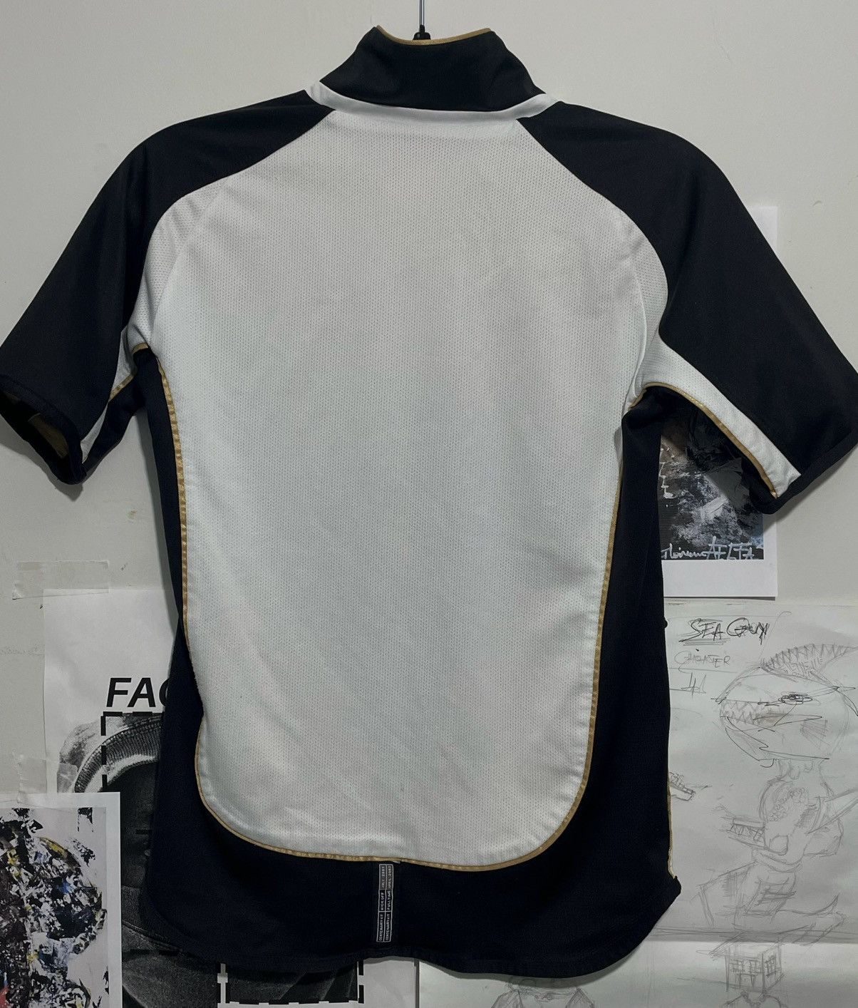 Umbro 2001-02 Manchester United Reversible Centenary Away Size US S / EU 44-46 / 1 - 2 Thumbnail