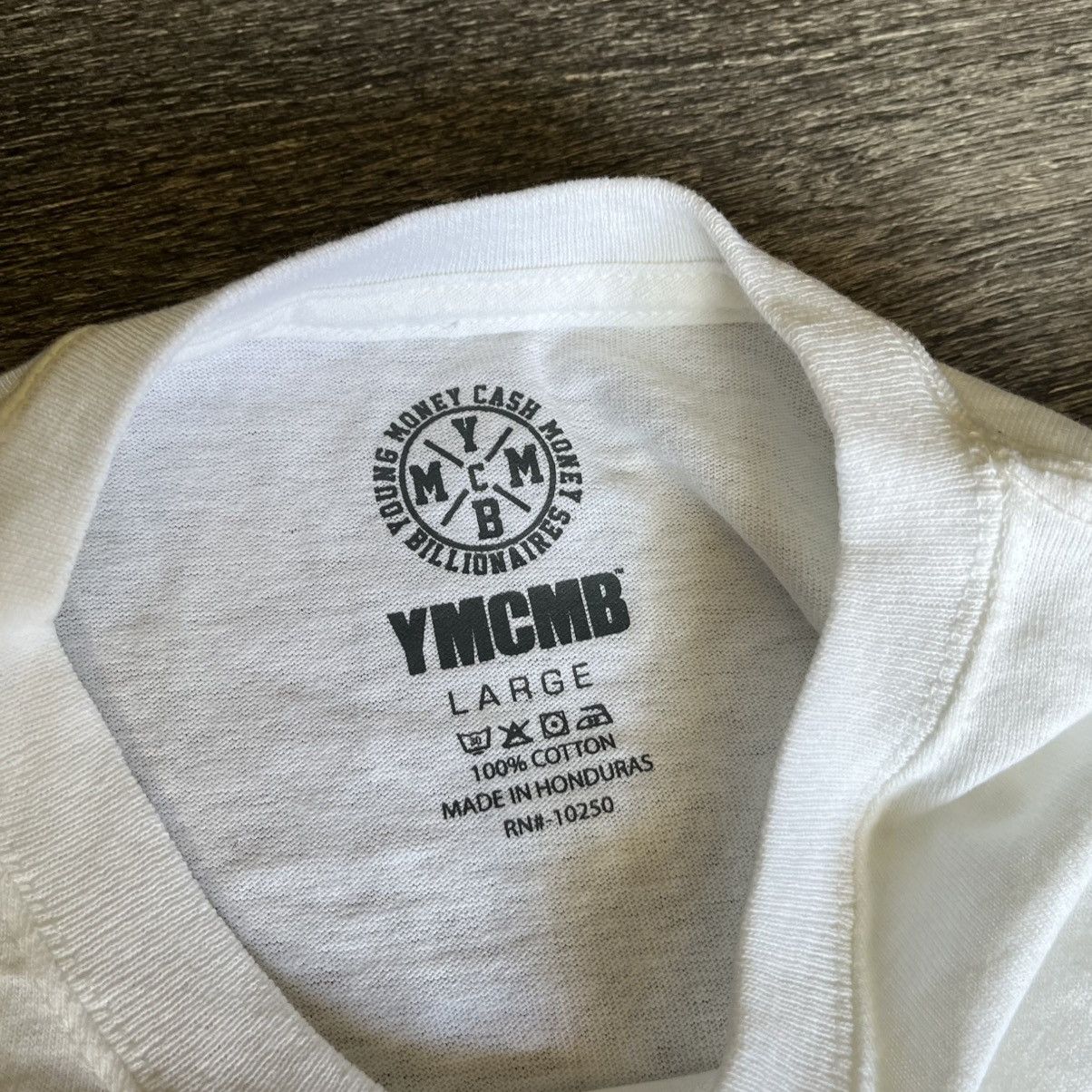 Rap Tees Vintage Y2K YMCMB Young Money Cash Money Lil Wayne Drake Tee Size US L / EU 52-54 / 3 - 5 Thumbnail