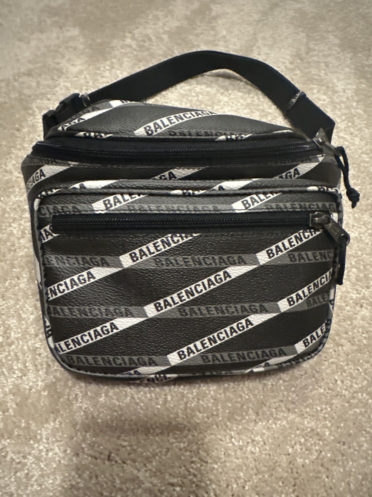 Balenciaga Balenciaga Monogram Explorer Belt Pack Size ONE SIZE - 1 Thumbnail