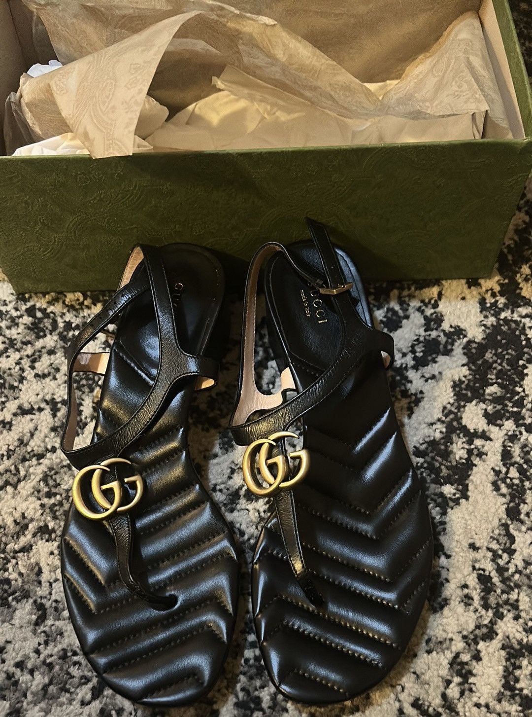Gucci Gucci Double G Thong Sandal Nappa Black size 40.5 Size US 10.5 / IT 40.5 - 3 Thumbnail