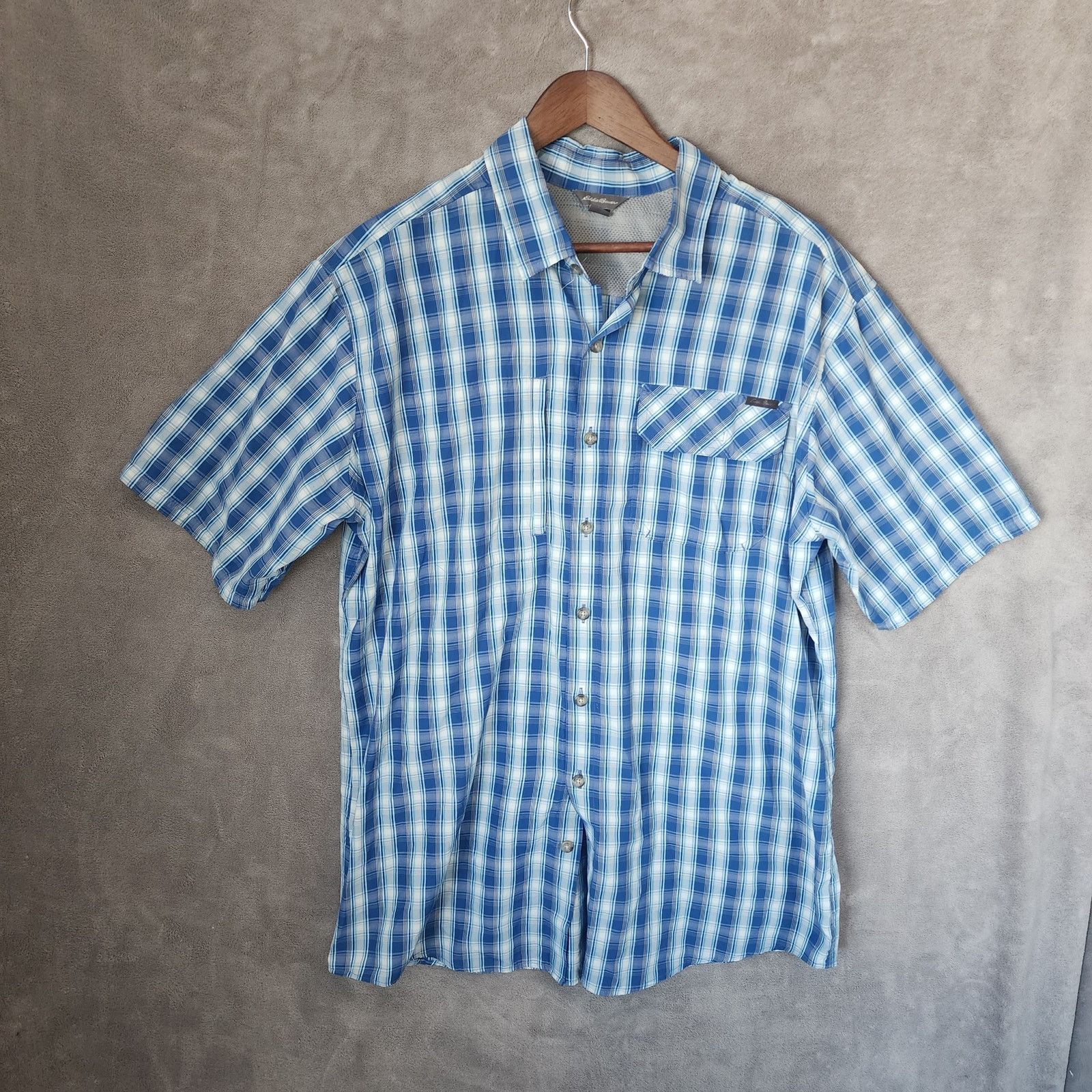 Eddie Bauer Eddie Bauer Men's XL Tall Plaid Blue White Short Sleeve Size US XL / EU 56 / 4 - 1 Thumbnail