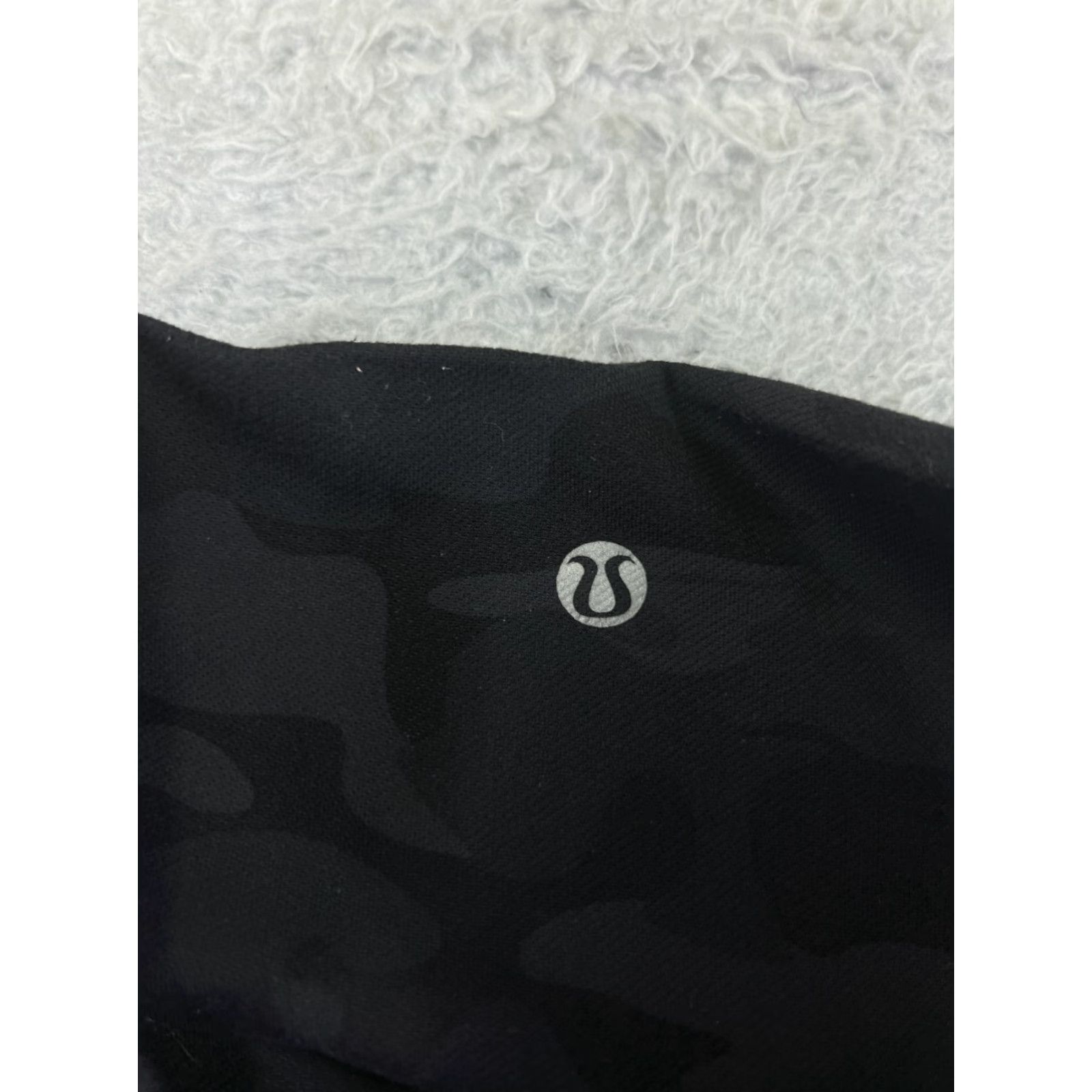 Lululemon Lululemon Pants Womens 4 Black Gray Camouflage Leggings Activewear Pockets 19 In Inseam Relaxed Size 27" / US 4 / IT 40 - 3 Thumbnail