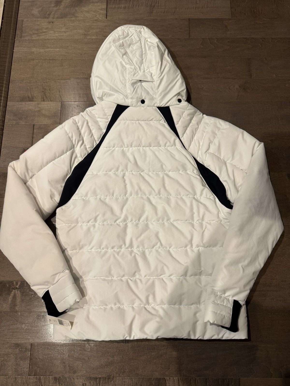 Canada Goose Canada Goose HyBridge Base Jacket Size US M / EU 48-50 / 2 - 2 Thumbnail