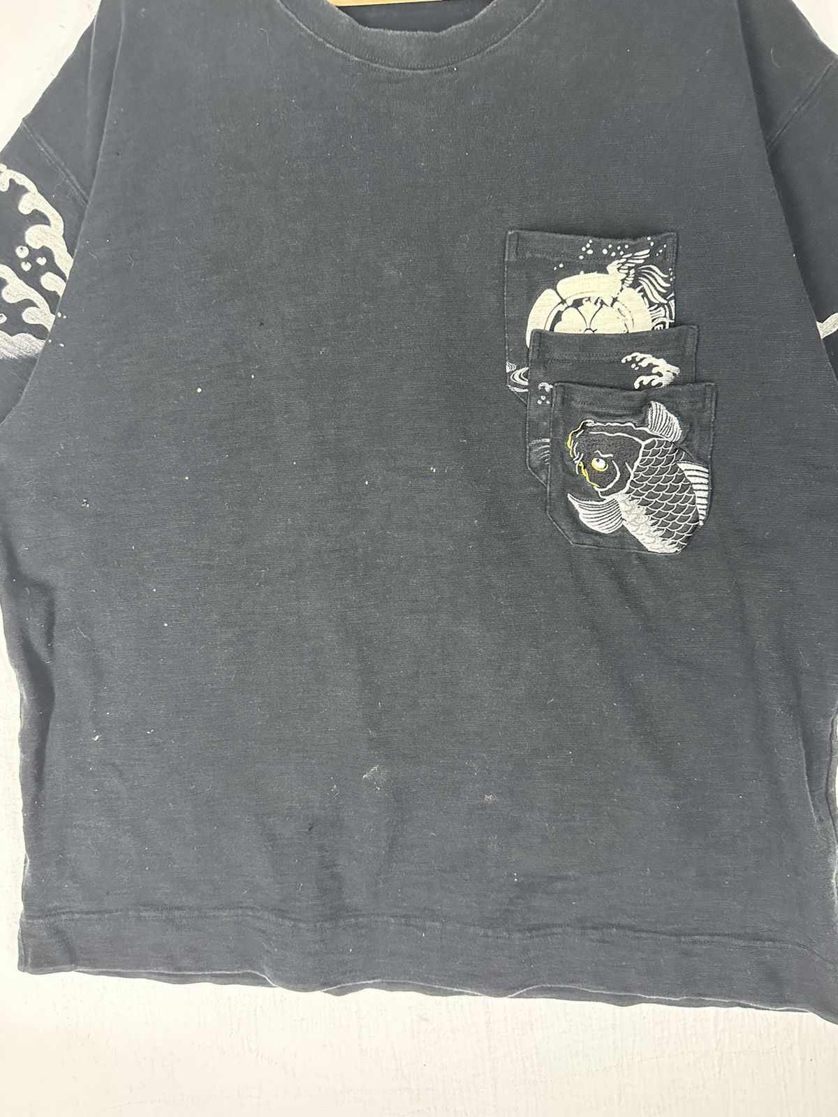 Japanese Brand Vintage Embroidery Koi Fish Japanese Style Shirt Tee Size US XL / EU 56 / 4 - 8 Thumbnail