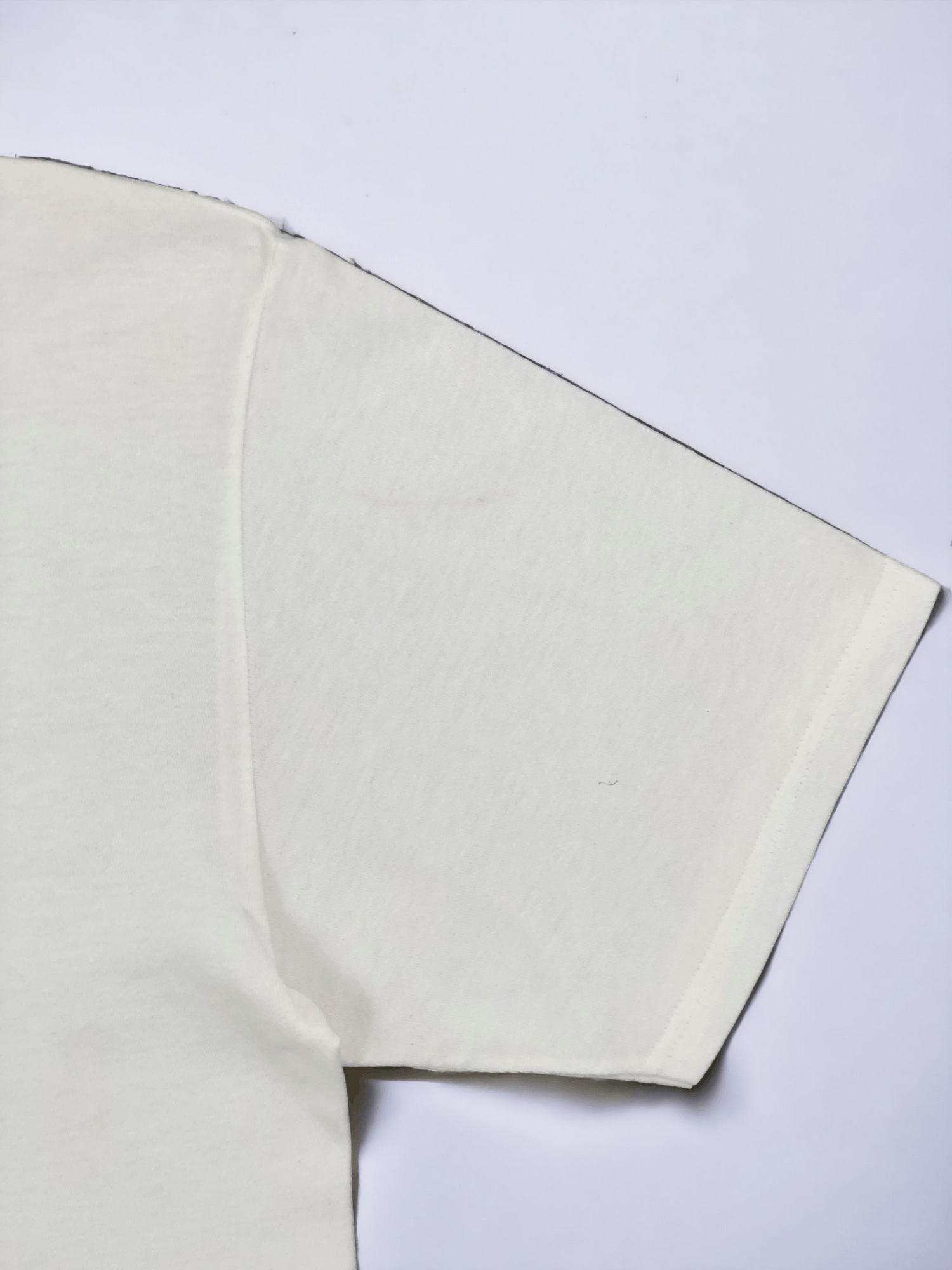 Stussy Vintage Stussy Small Signature T-Shirt White T0022 Size US M / EU 48-50 / 2 - 9 Thumbnail