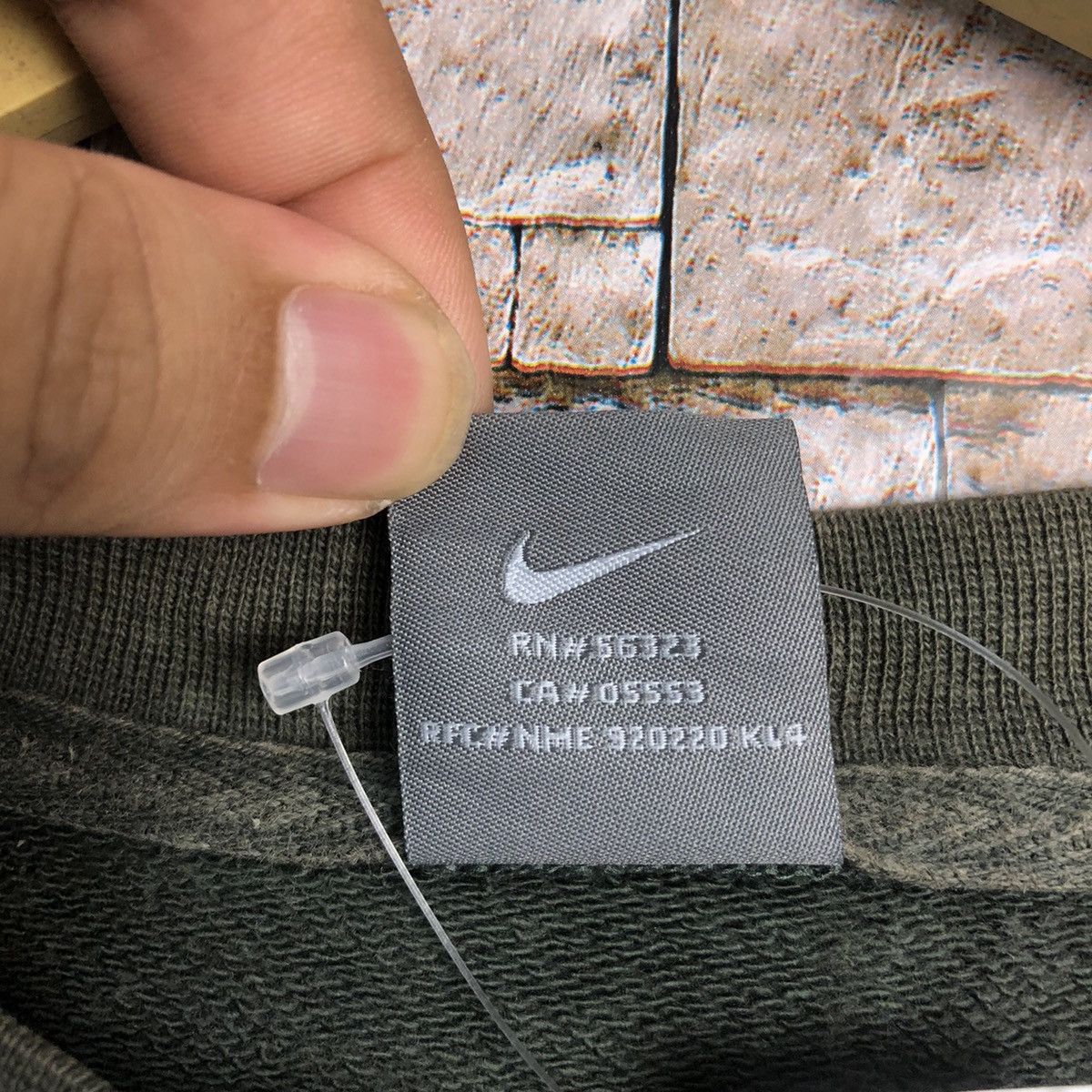 Nike DL Nike air faded street wear Green Sweatshirt #A517 Size US L / EU 52-54 / 3 - 11 Thumbnail