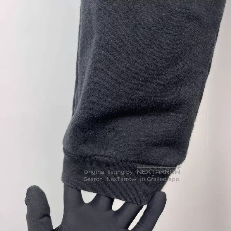 Louis Vuitton Louis Vuitton size s Black paperclip track pants Size US 28 / EU 44 - 6 Thumbnail