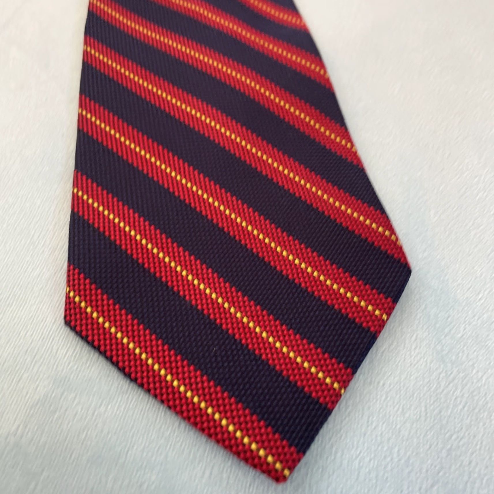 Brooks Brothers VINTAGE Brooks Brothers Makers Repp Tie Silk Made USA Navy Red Gold Stripe 3.5x58 Navy Red Gold Silk Striped Tie Men Size ONE SIZE - 5 Thumbnail