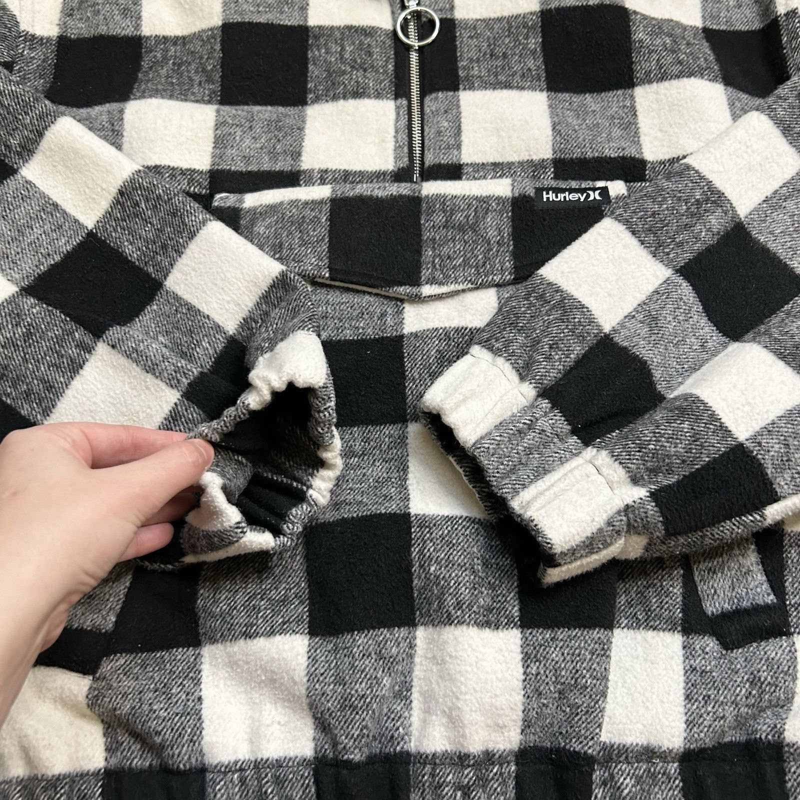 Hurley Hurley Plaid Black And White Pullover Women Coat Size XL Size L / US 10 / IT 46 - 5 Thumbnail