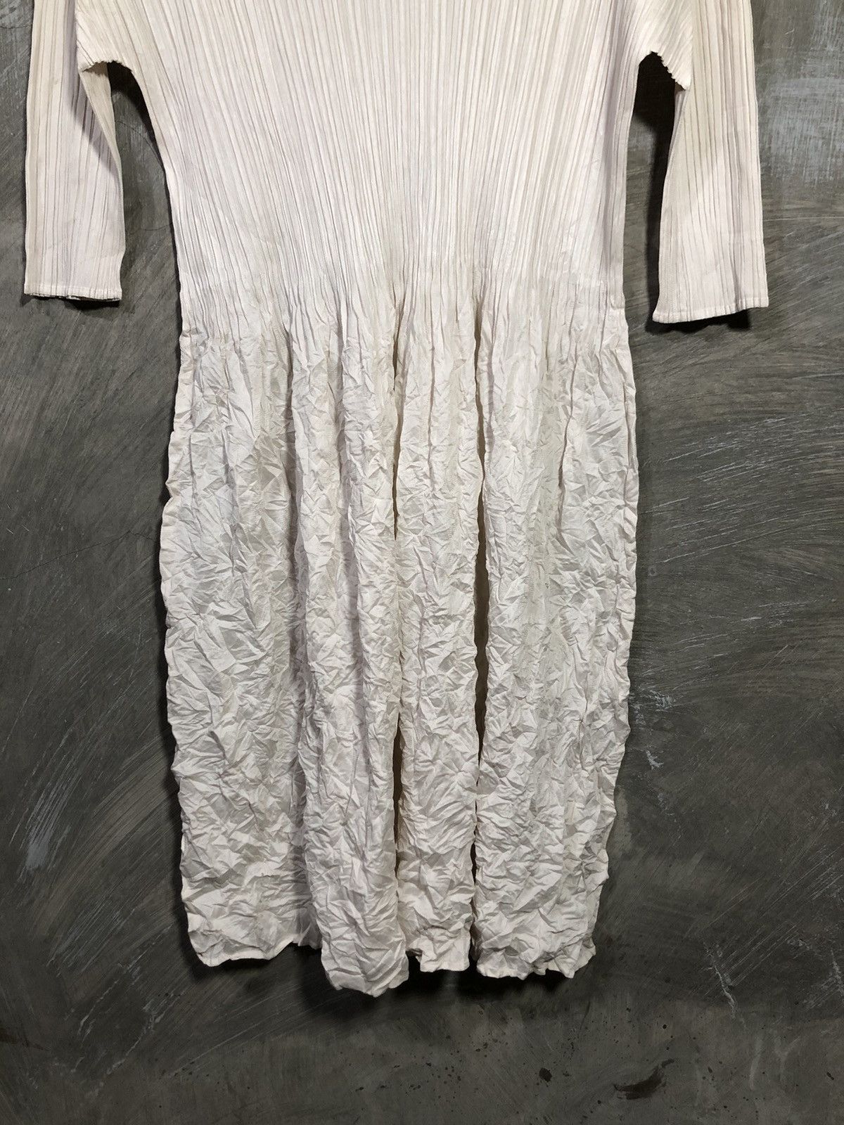 Homme Plisse Issey Miyake × Issey Miyake × Pleats Please Issey Miyake Issey Miyake Pleats Please Midi Dress Size M / US 6-8 / IT 42-44 - 7 Thumbnail