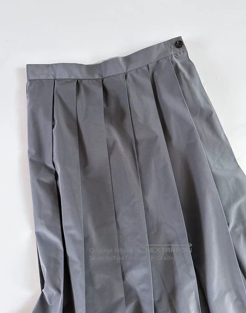 Comme des Garcons Comme Des Garcons size M Silver-gray balloon flower skirt Size 23" - 7 Thumbnail