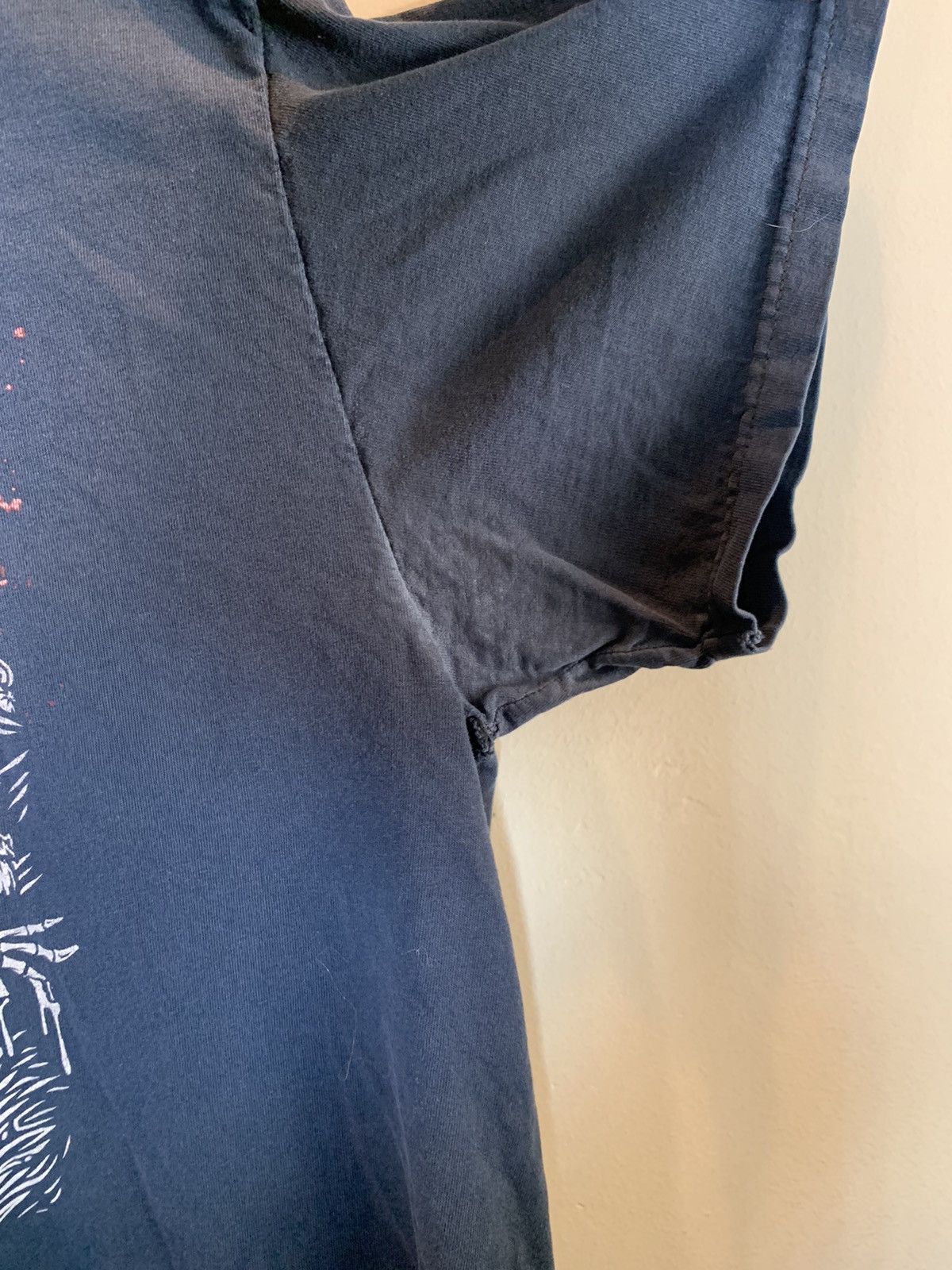 Band Tees × Vintage RARE Vintage Cattle Decapitation Alone At The Landfill Shirt Size US L / EU 52-54 / 3 - 7 Thumbnail