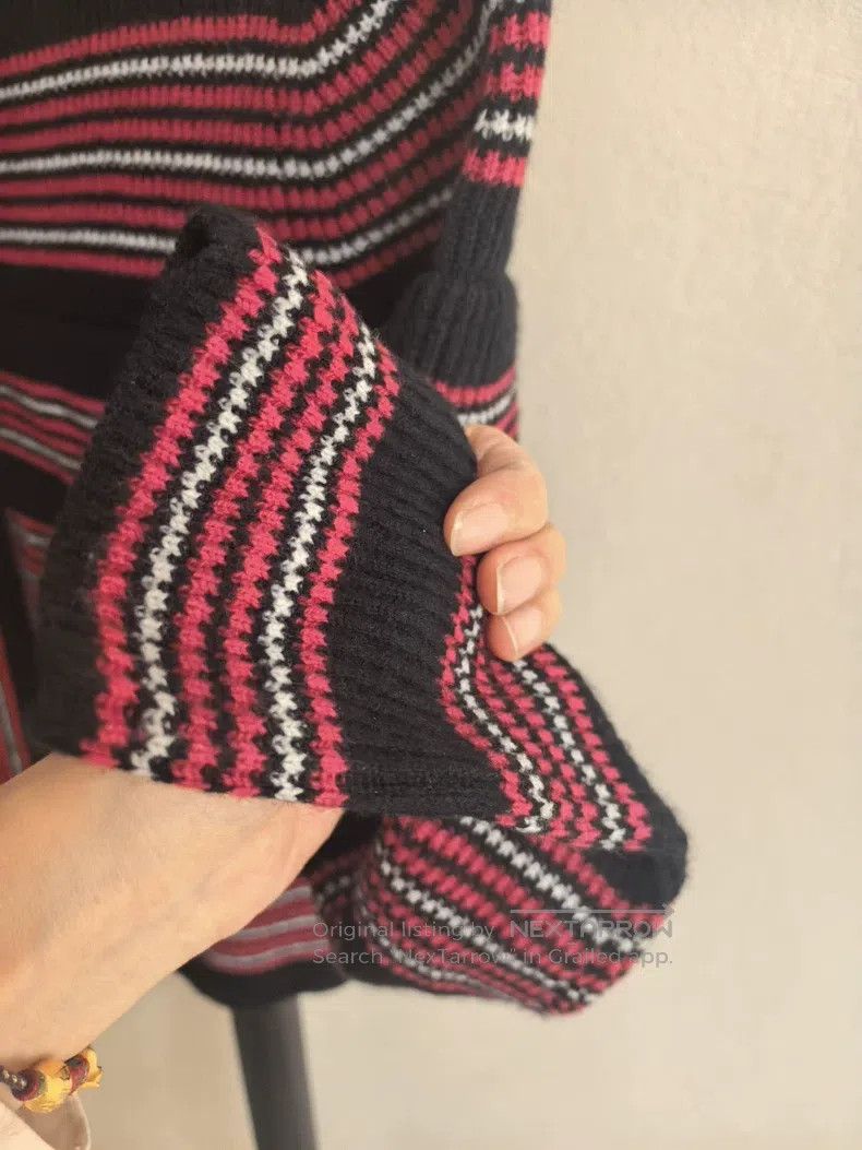 Fendi Fendi Black and Red Striped Knit Cardigan, V-Neck Design Size S / US 4 / IT 40 - 3 Thumbnail