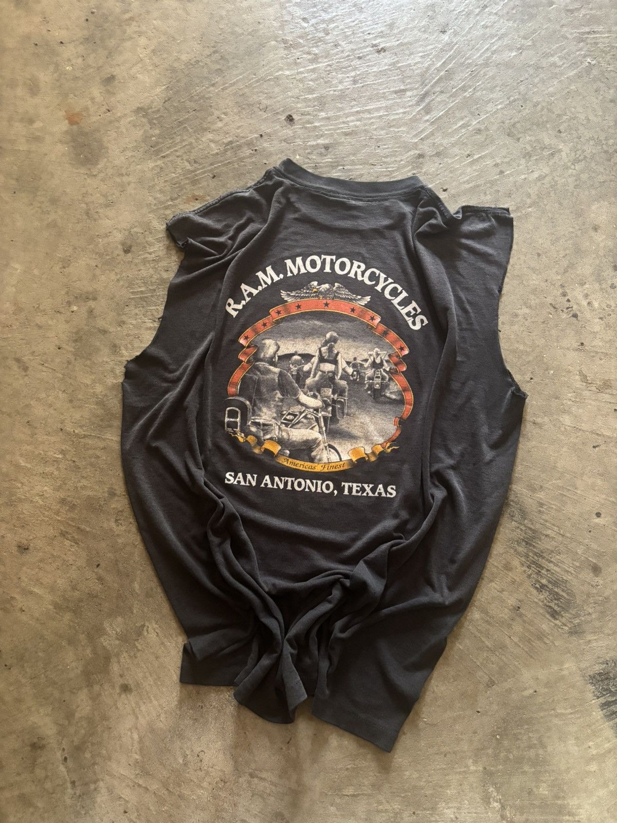 Harley Davidson vintage 3d emblem american biker tee Size US XL / EU 56 / 4 - 3 Thumbnail