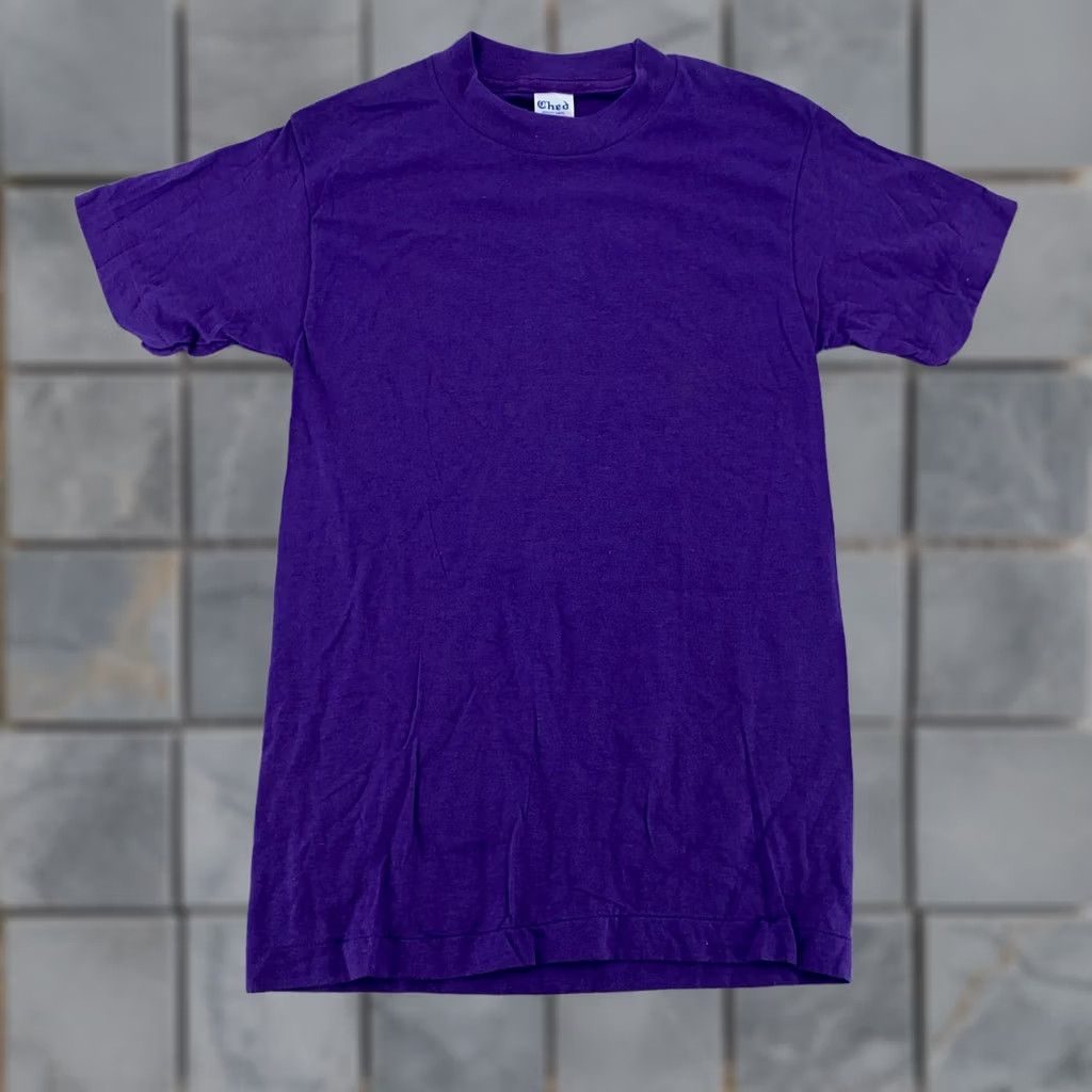 Vintage VINTAGE Ched Purple Shirt XXXS Regular Short Sleeve Polyester Cotton 50/50 Crew Neck Men T-Shirt Made USA 80s Tee Size US XXS / EU 40 - 1 Thumbnail