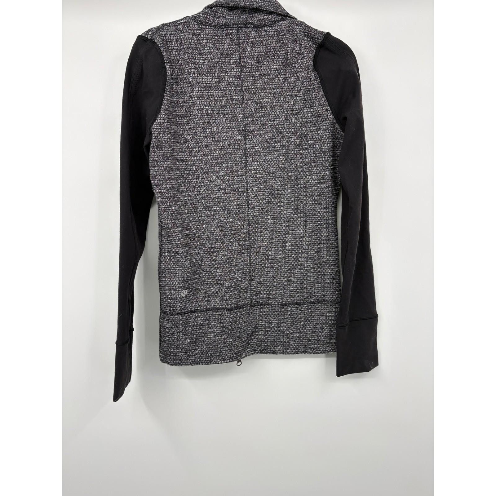 Lululemon Lululemon Daily Yoga Jacket in Coco Pique Black/Gray Size 2 Size XS / US 0-2 / IT 36-38 - 6 Thumbnail
