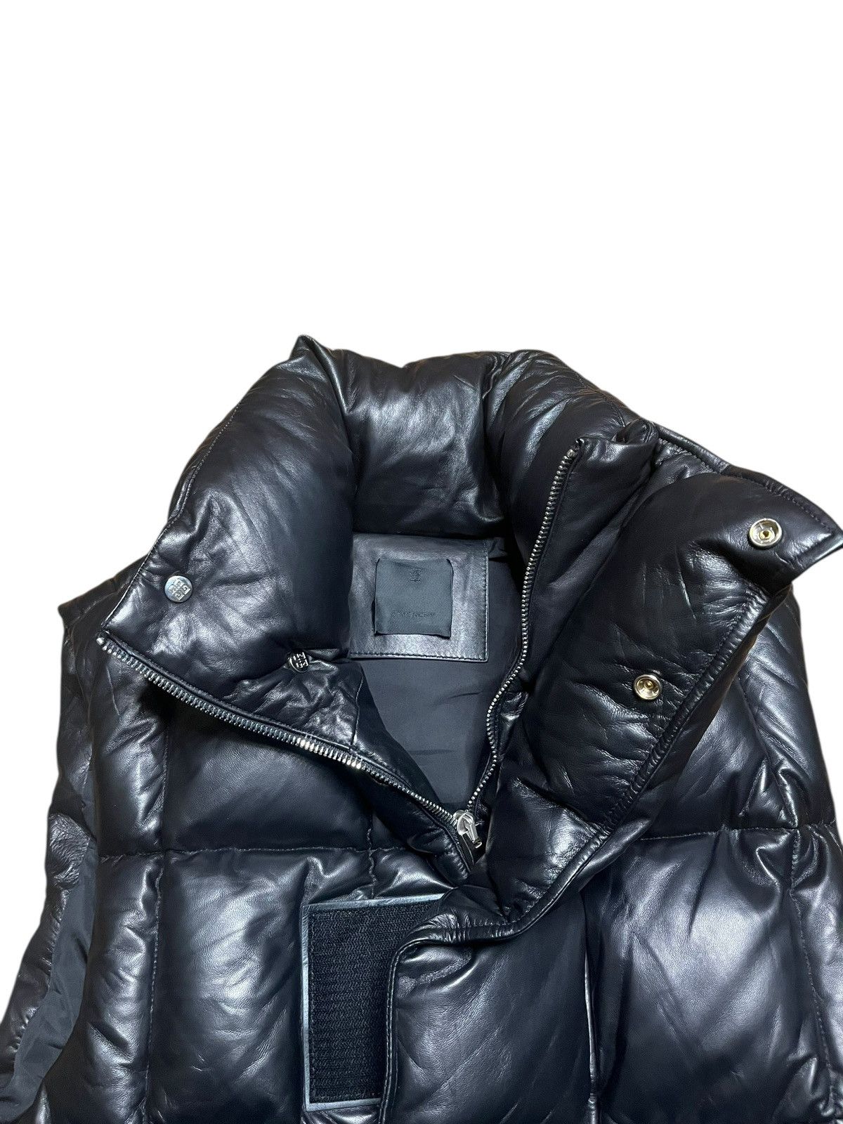 Givenchy Givenchy AW21 Runway Lambskin Leather Puffer Vest Look 5 Size US L / EU 52-54 / 3 - 9 Thumbnail