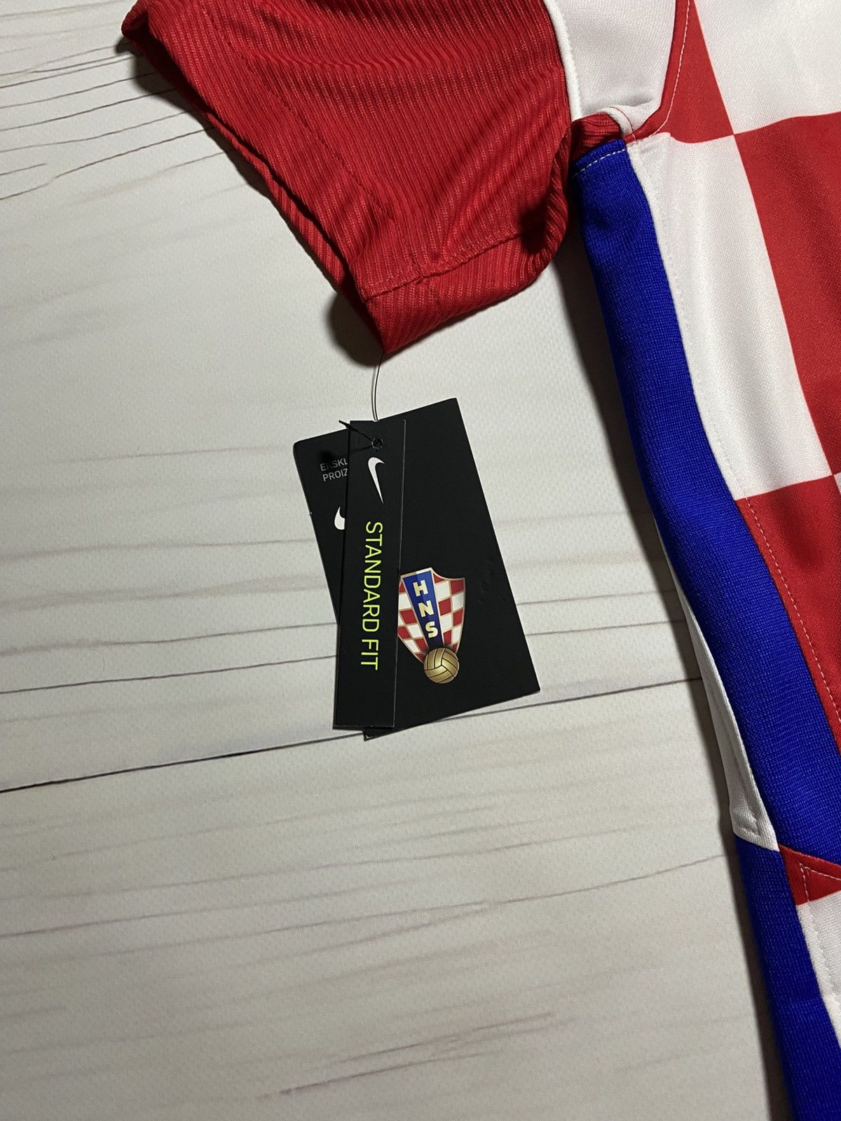 Nike NEW Nike Croatia 2020 home Soccer football y2k t shirt Size US S / EU 44-46 / 1 - 7 Thumbnail