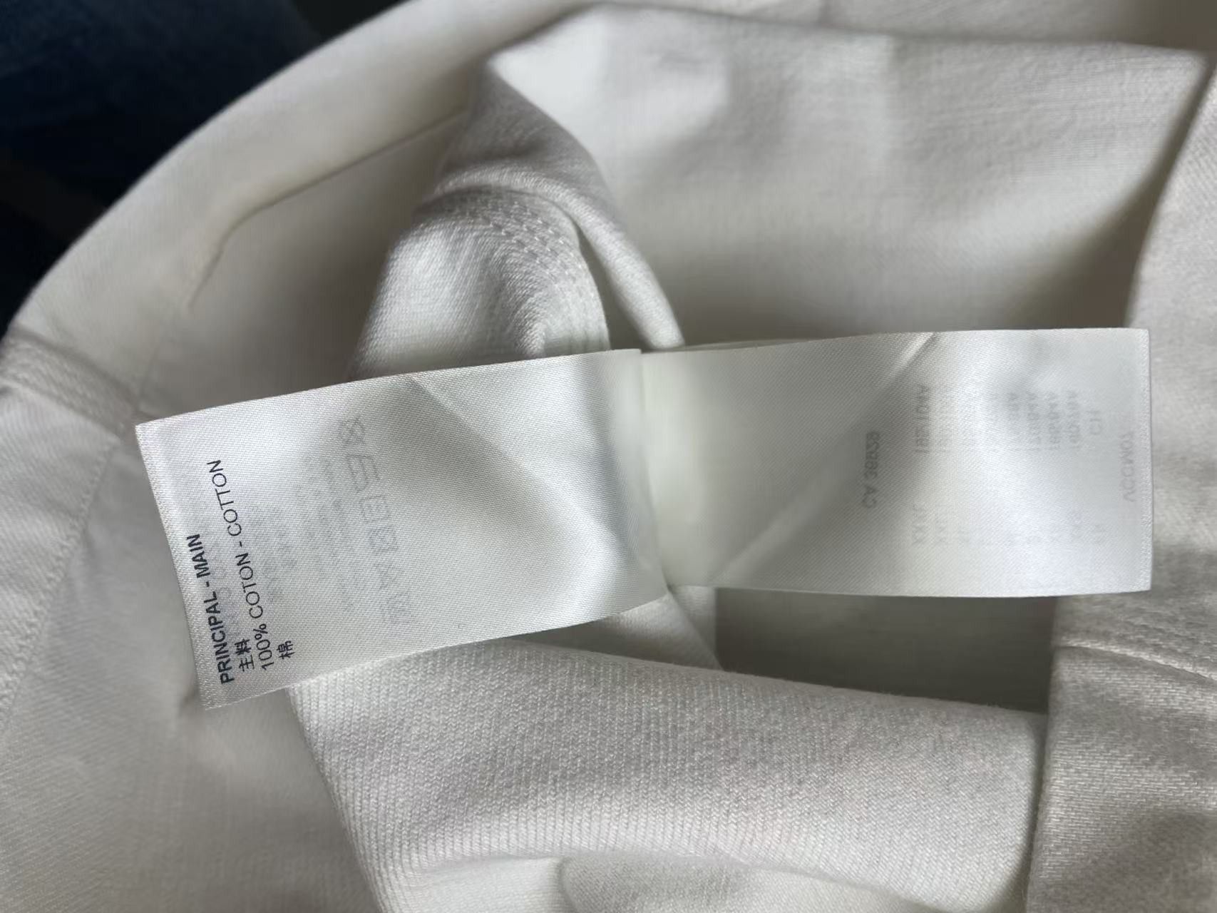 Louis Vuitton Louis Vuitton Gradient Snowfall Monogram Jacket Size US L / EU 52-54 / 3 - 12 Thumbnail