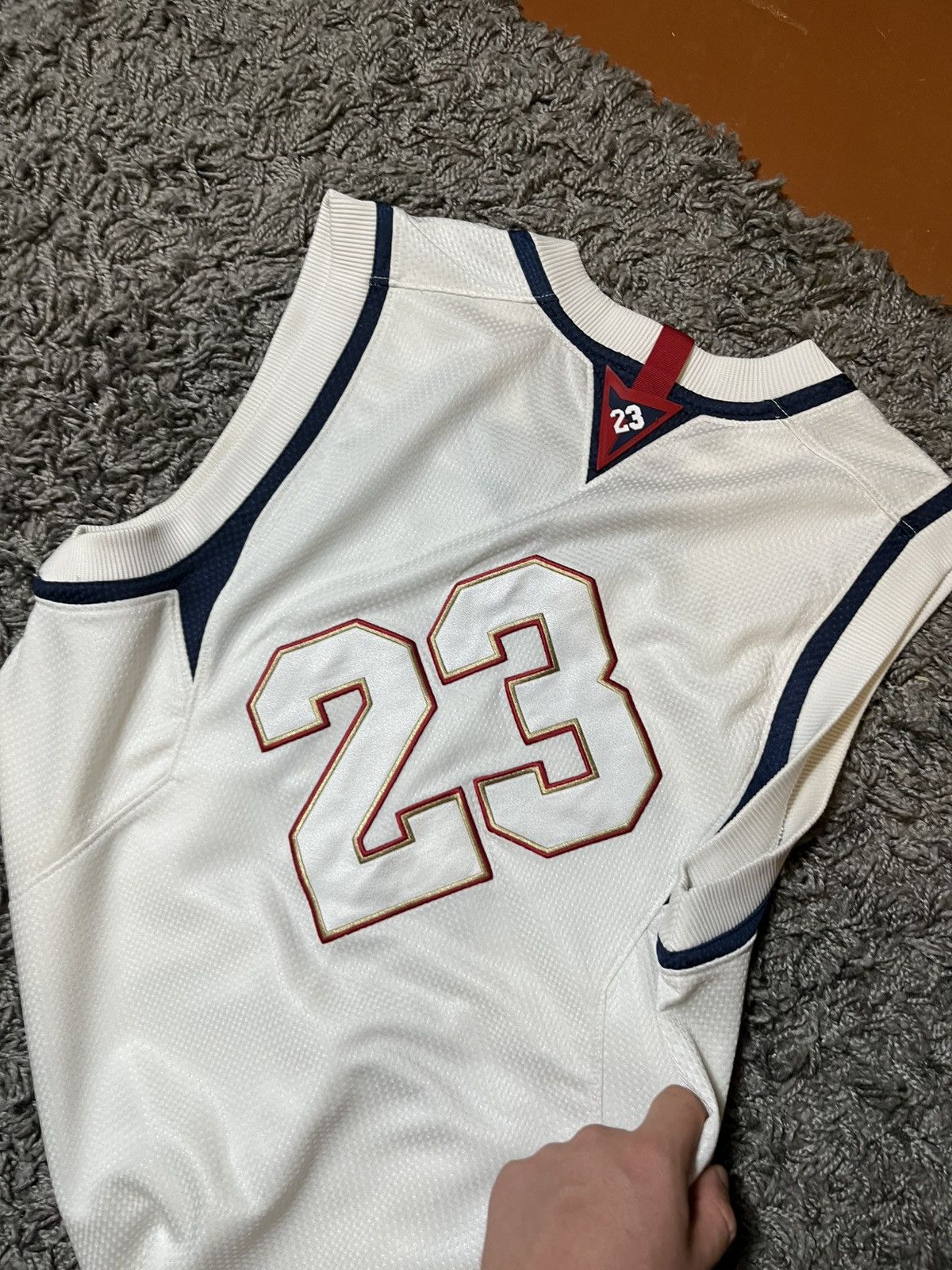 Jordan Brand JORDAN VINTAGE 00s BASKETBALL #23 JERSEY T-SHIRT Size US S / EU 44-46 / 1 - 4 Thumbnail