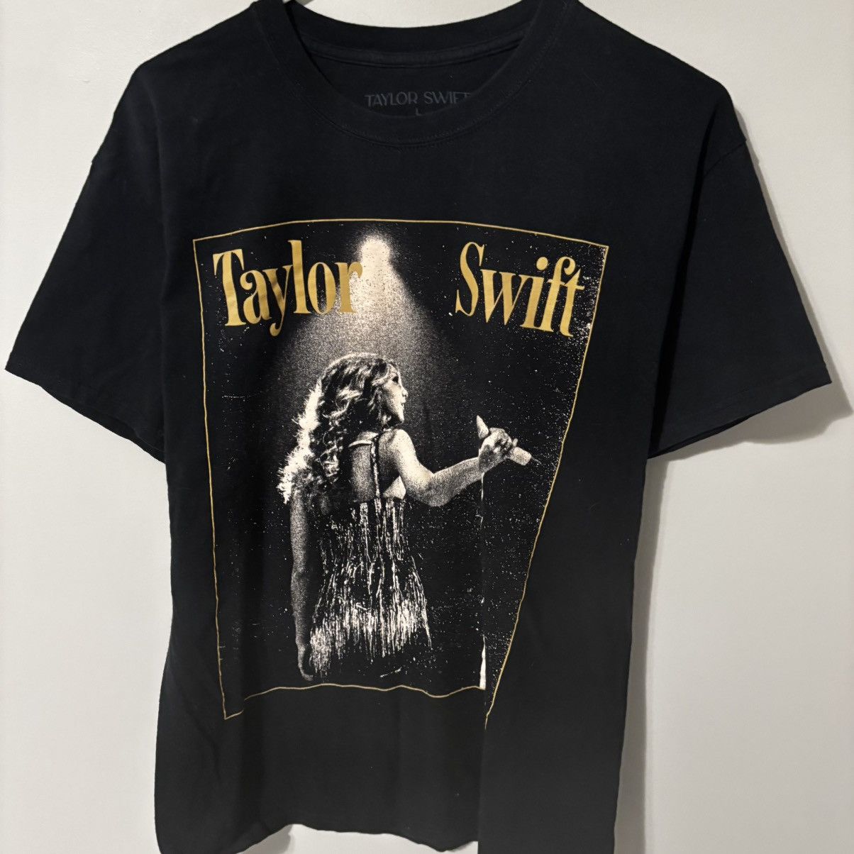 Band Tees Taylor Swift Fearless Taylor’s Version Graphic T Shirt Size US L / EU 52-54 / 3 - 1 Thumbnail