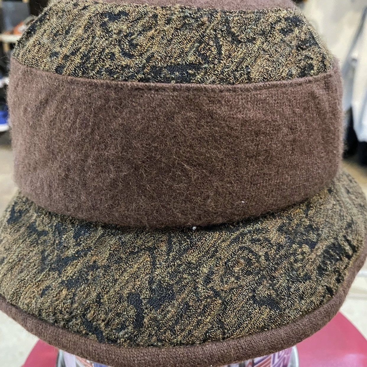 Japanese Brand brown wool bucket hat with a patterned brim made in japan Size ONE SIZE - 4 Thumbnail
