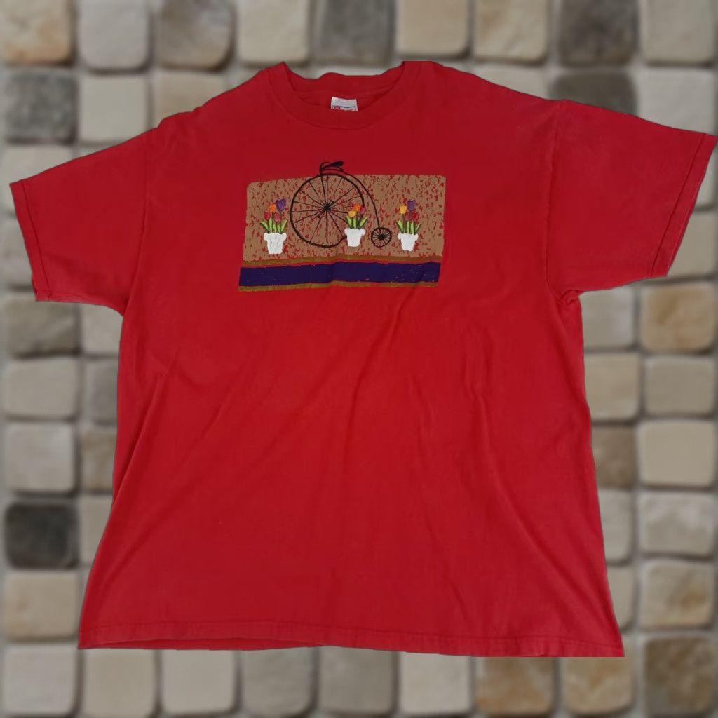 Hanes VINTAGE Hanes T-Shirt Shirt Women 2XL Red Short Sleeve Crew Neck Cotton Canvas Bicycle Flowers Pot Print Vintage 2XL Women Hanes T-Shirt Size XXL / US 16-18 / IT 52-54 - 1 Thumbnail