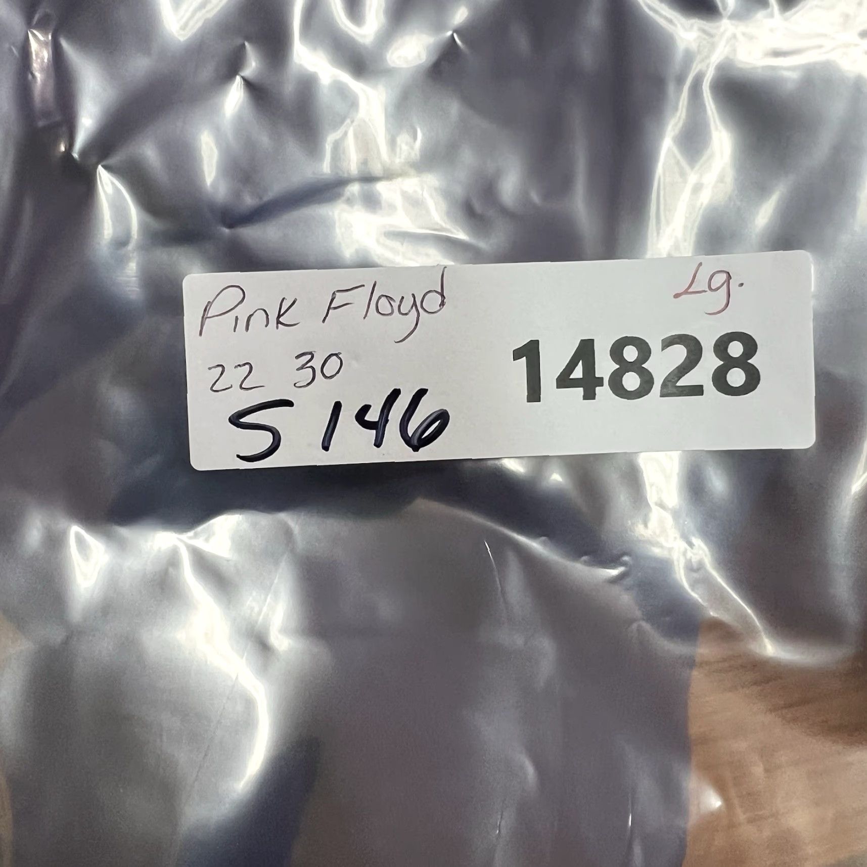 Liquid Blue Pink Floyd Shirt L Liquid Blue Purple Tie-Dye Dark Side of the Moon Graphic Print Mens 2010s Size US L / EU 52-54 / 3 - 7 Thumbnail
