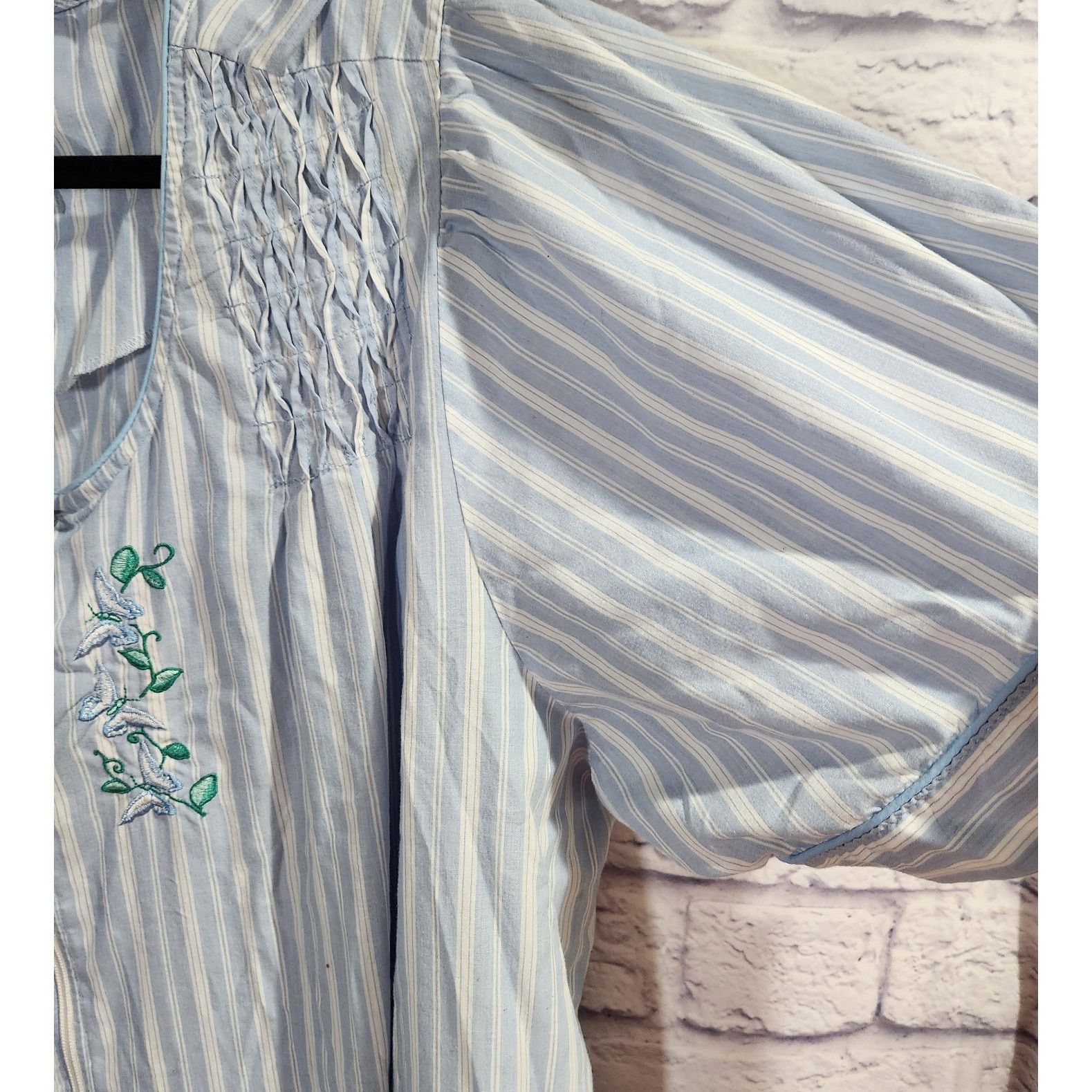 Other Vintage Ashley Taylor Blue Stripe Embroidered Robe 4X Plus Size ONE SIZE - 3 Thumbnail