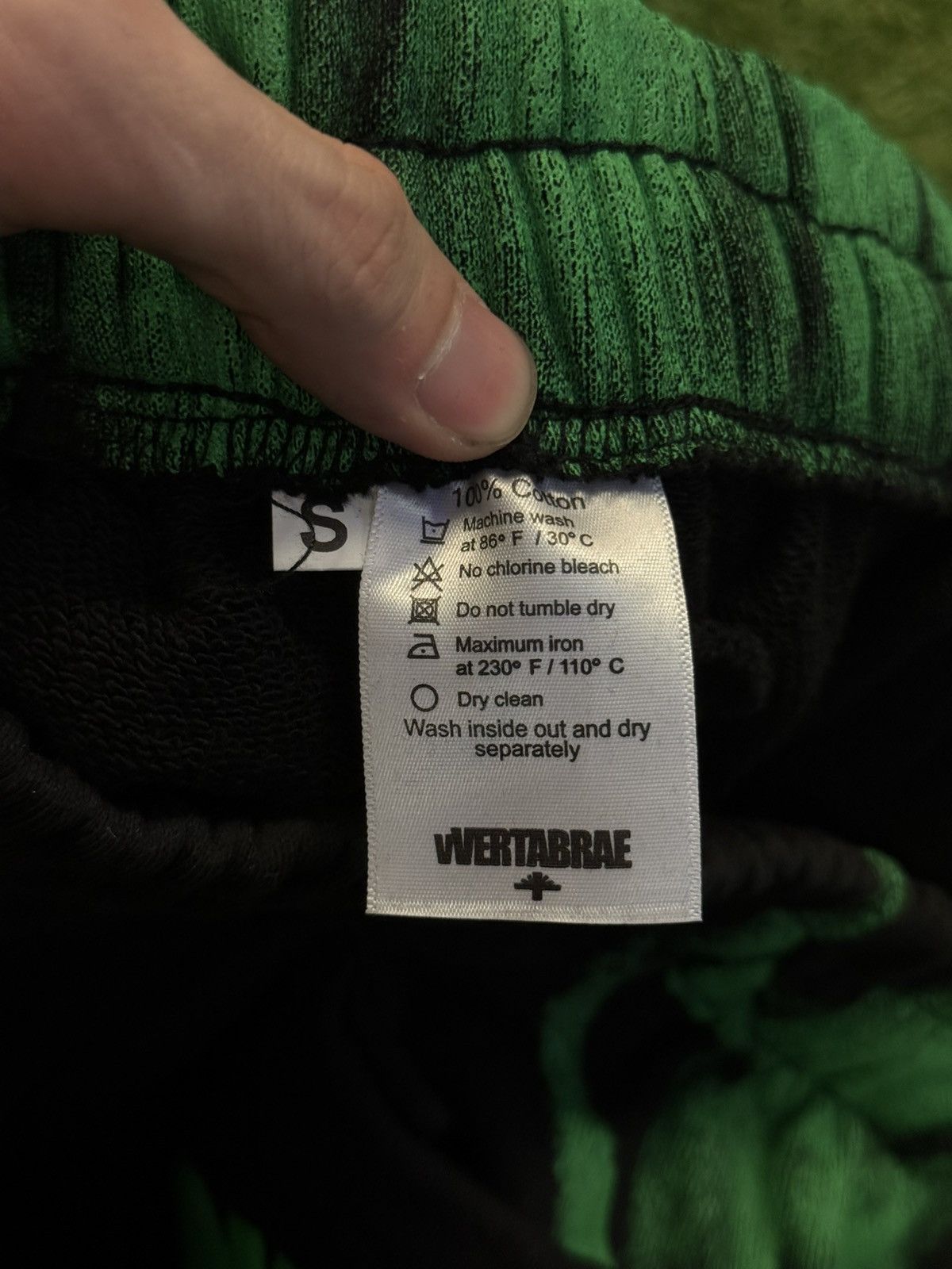 Vertabrae Vertabrae Skeleton Shorts Green Black Size Small (NEW) Size US 27 - 9 Thumbnail